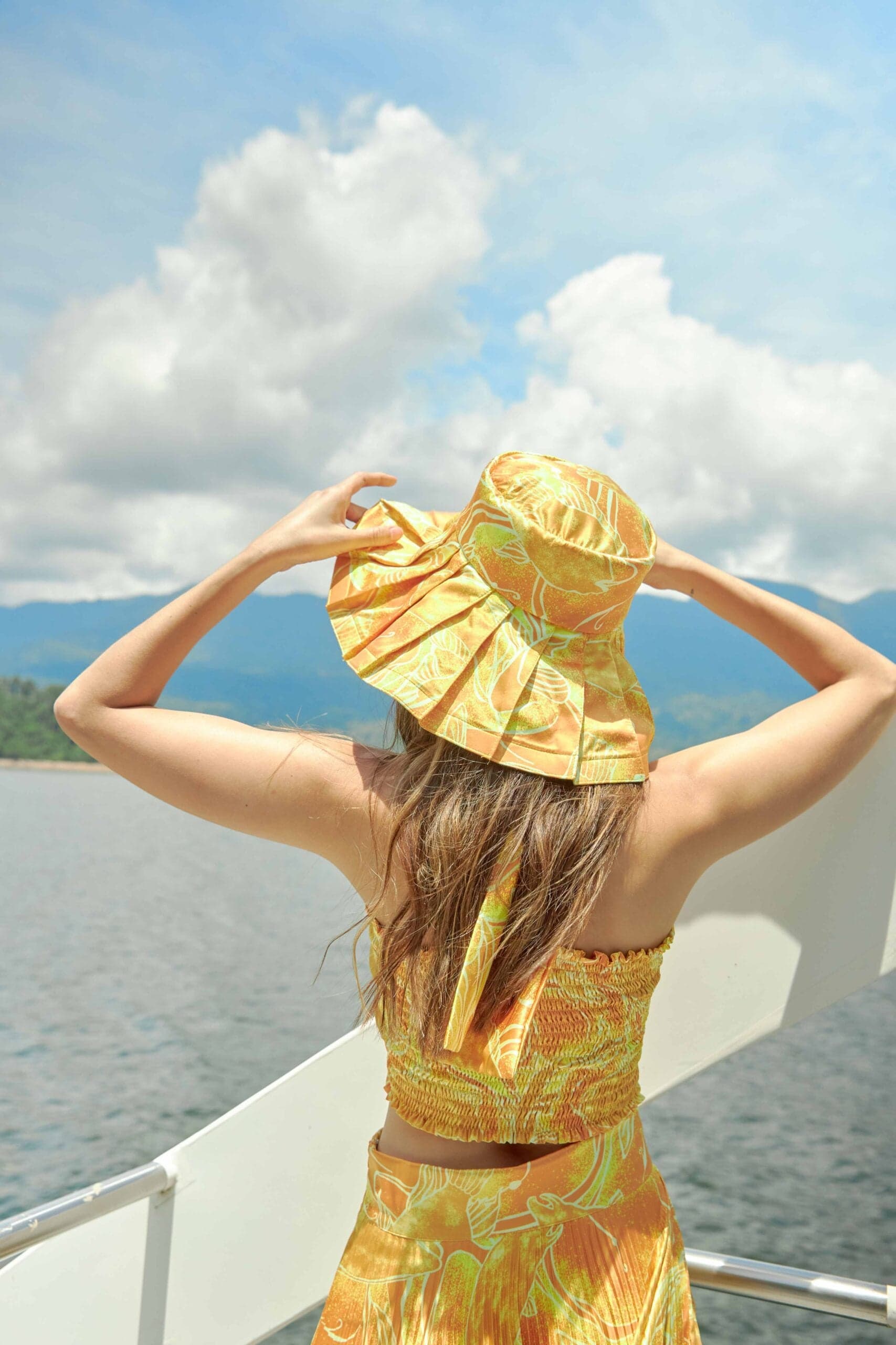 Crop Top Cometa Peces Amarillos - imagen 4