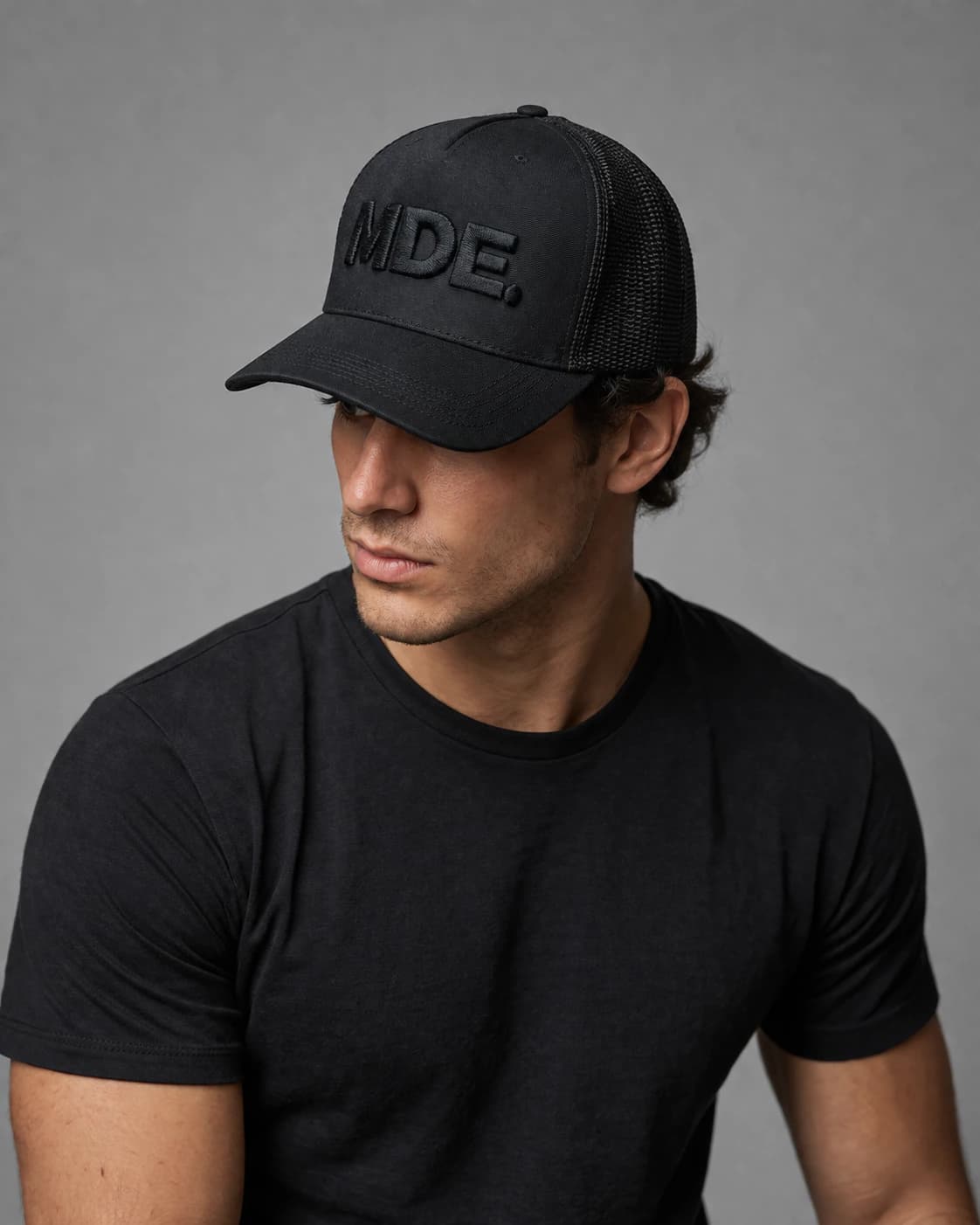 Gorra MDE Trucker Negra