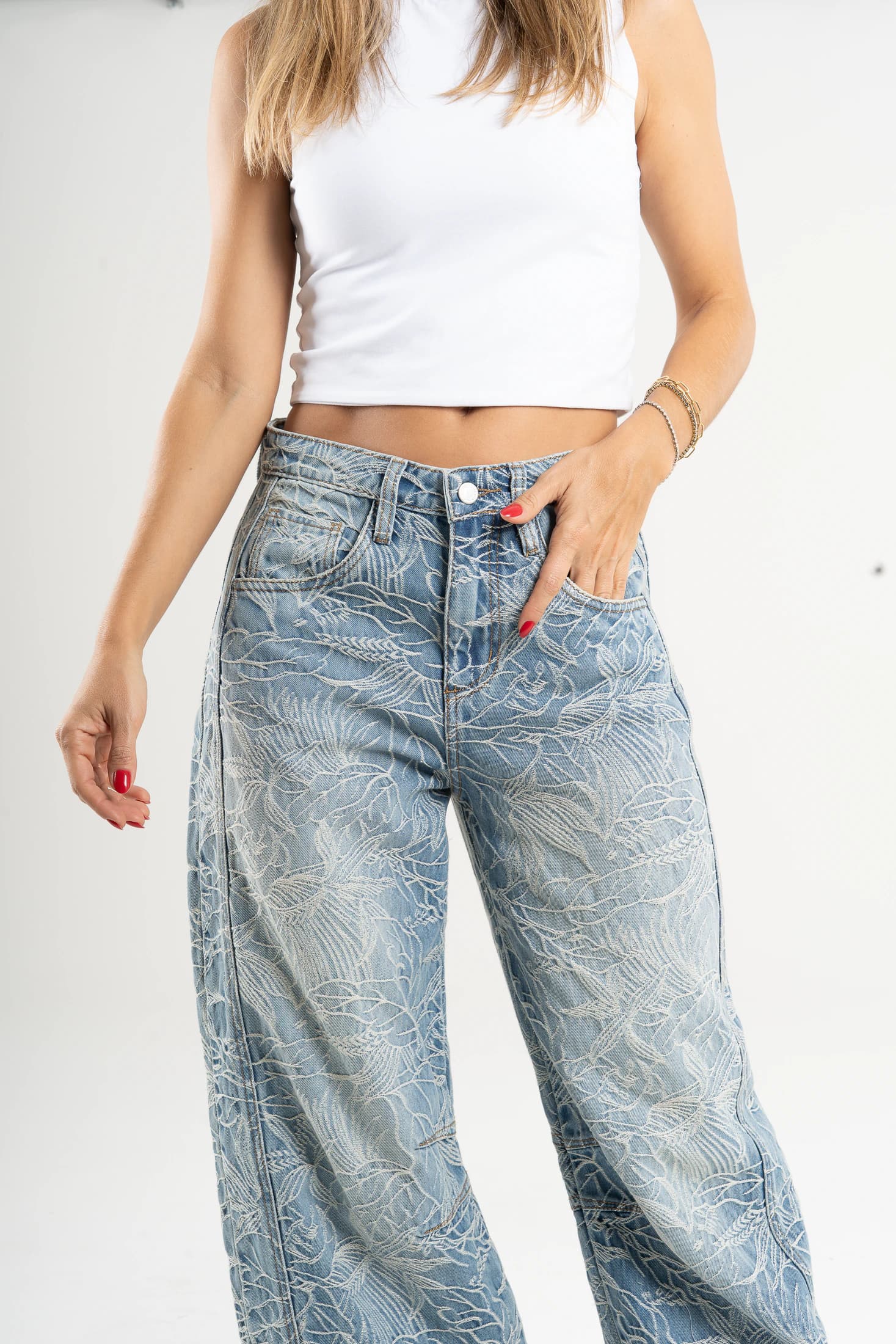 Ref: 066598 Jean wide leg, tiro alto, detalle de tela bordada, rígido, tono azul medio - imagen 2