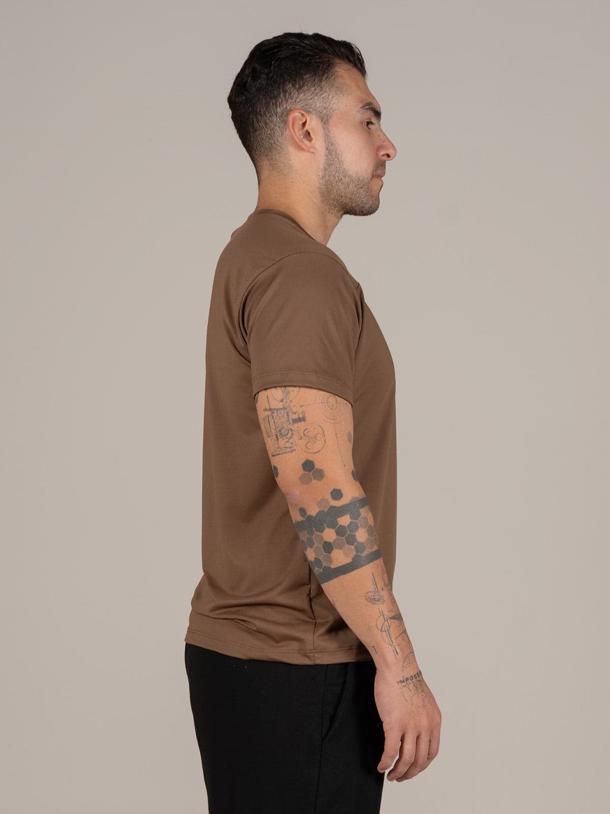 Camiseta Qatar Hombre Cafe - imagen 2