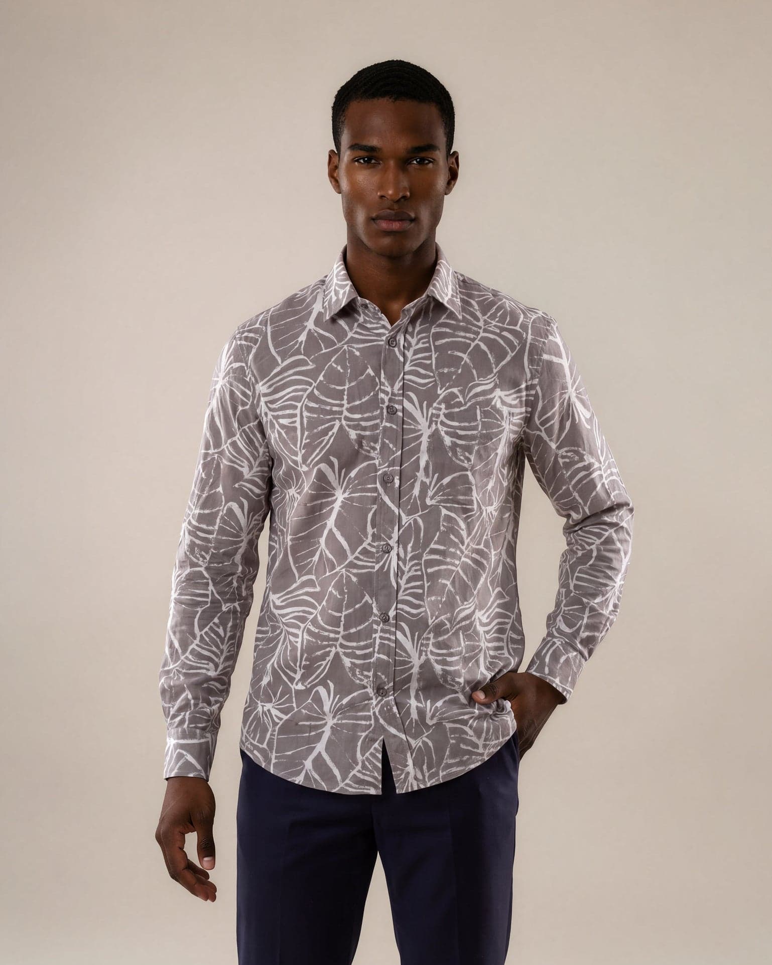 Camisa manga larga regular fit gris medio