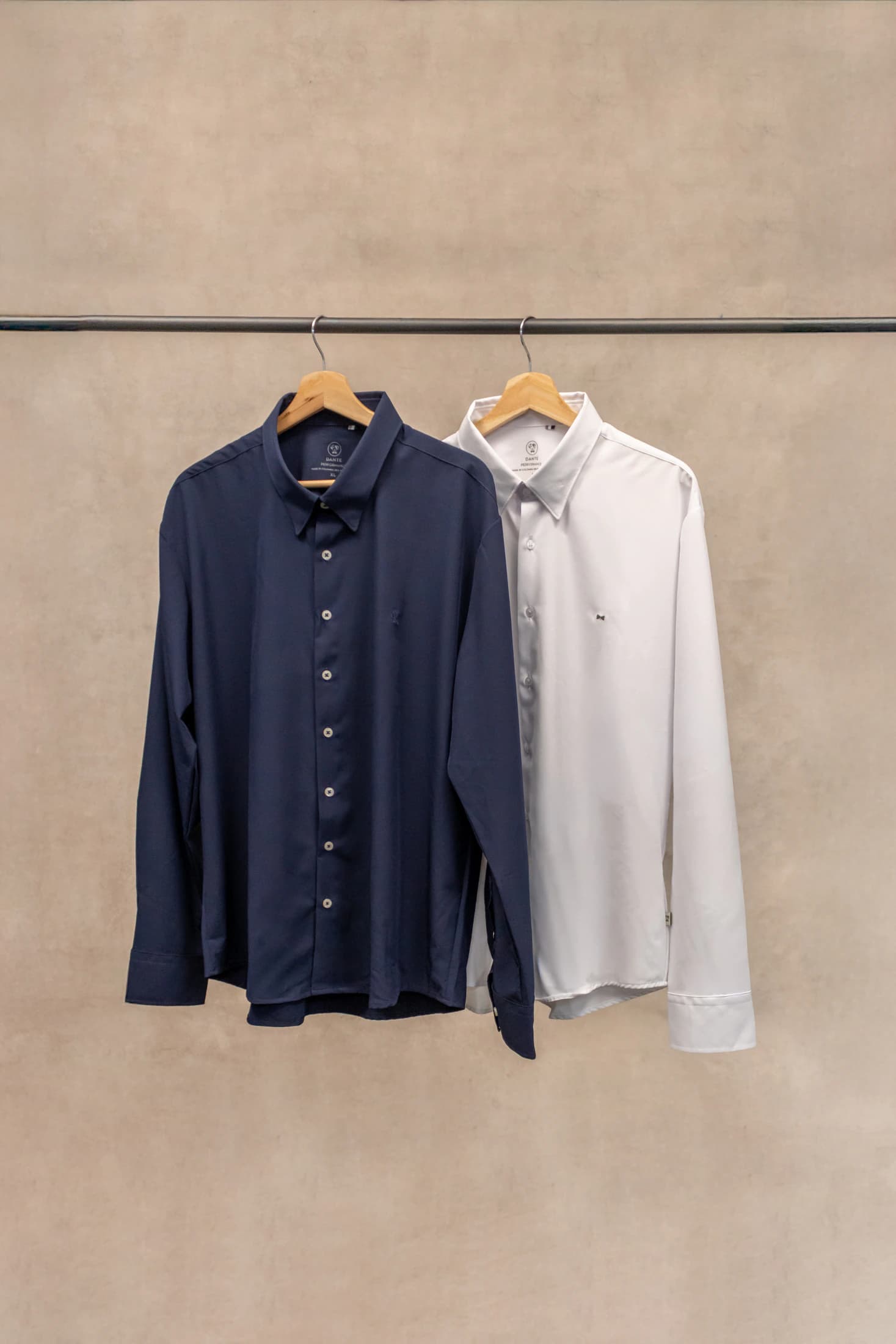 Bundle 2 Camisas Performance Antiarrugas | 15% OFF - imagen 1