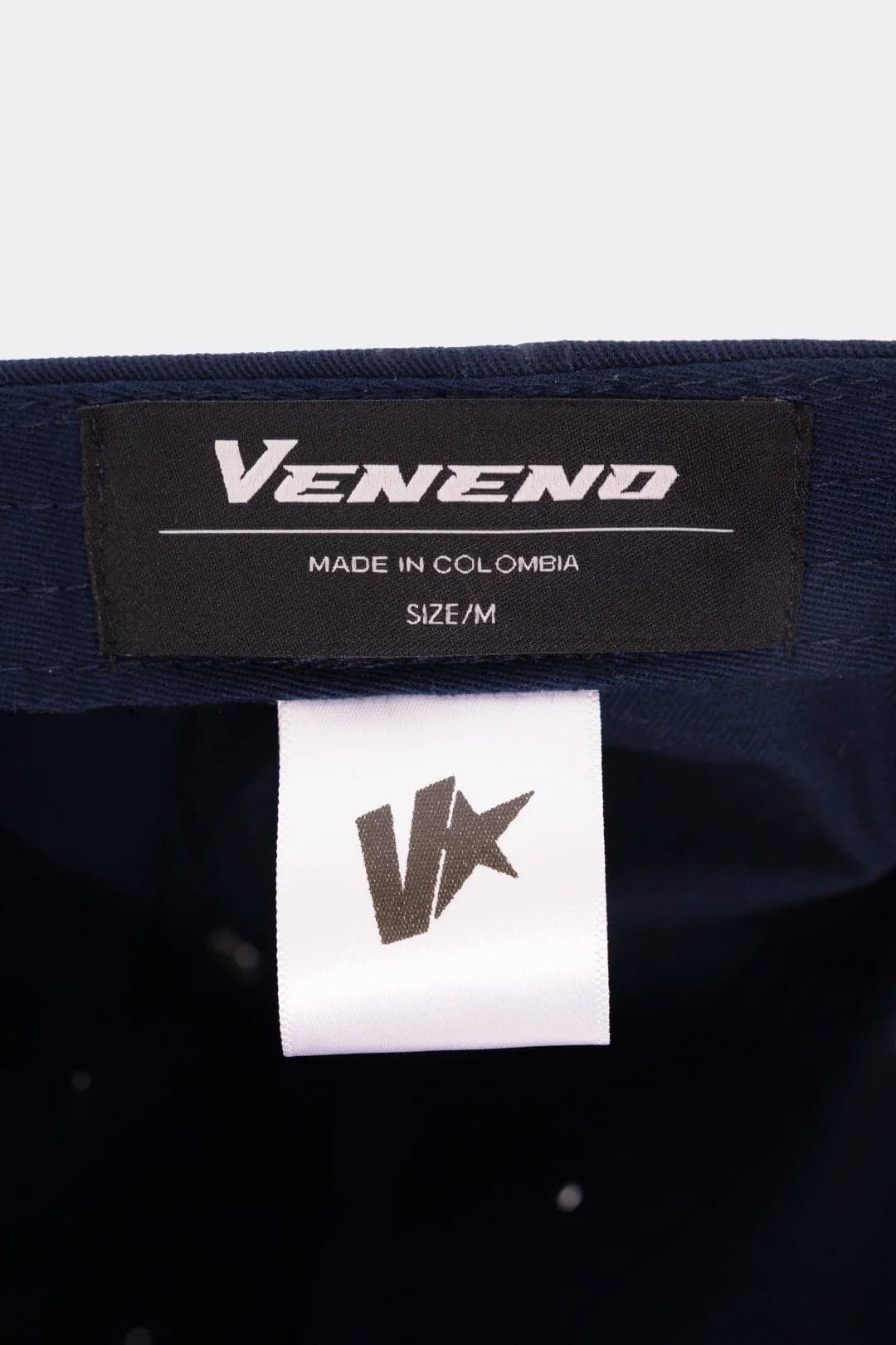 VENENO GORRA EL ANTIDOTO NO EXISTE - imagen 5