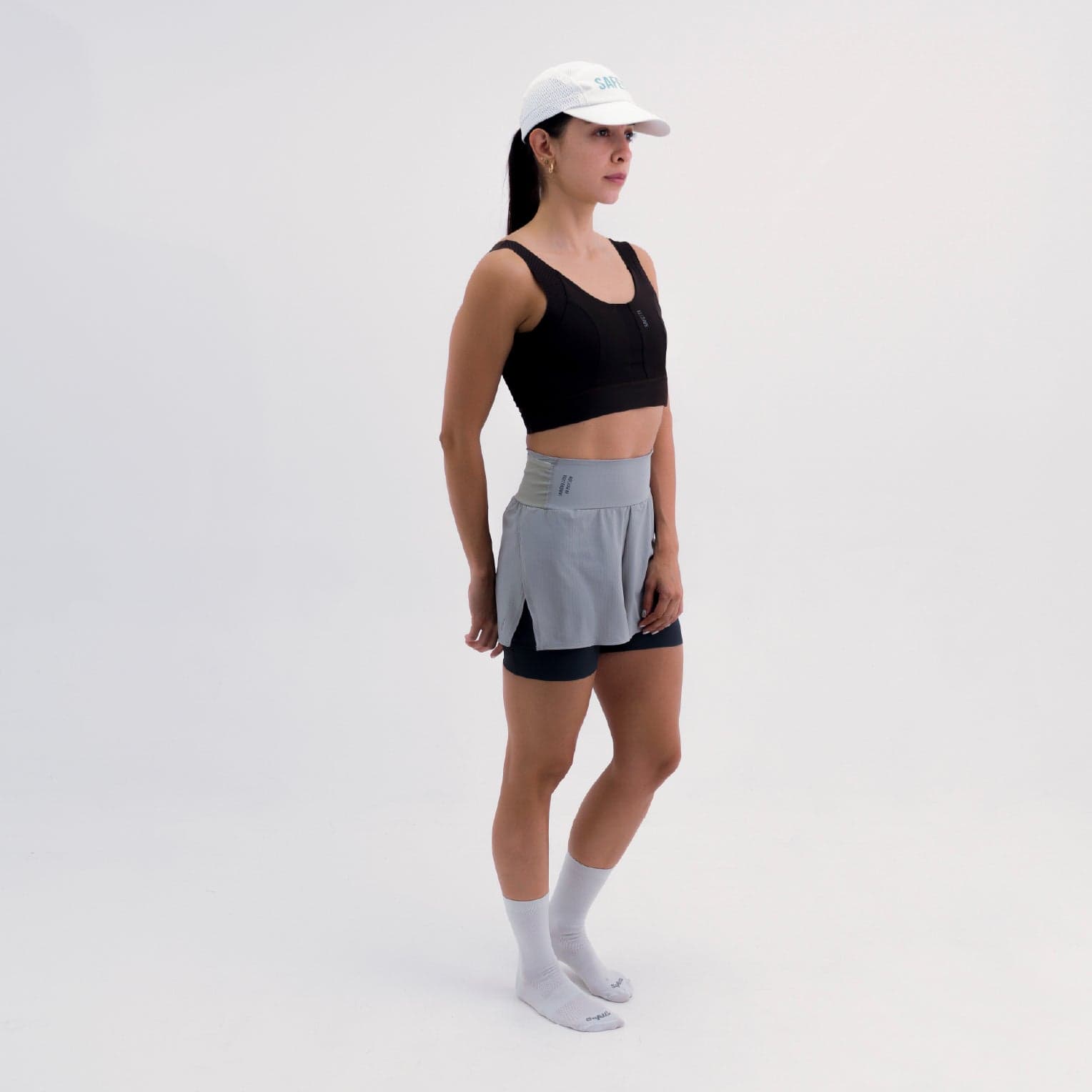 PANTALONETA RUNNING/PÁDEL BREEZE GRAY PARA MUJER - imagen 3