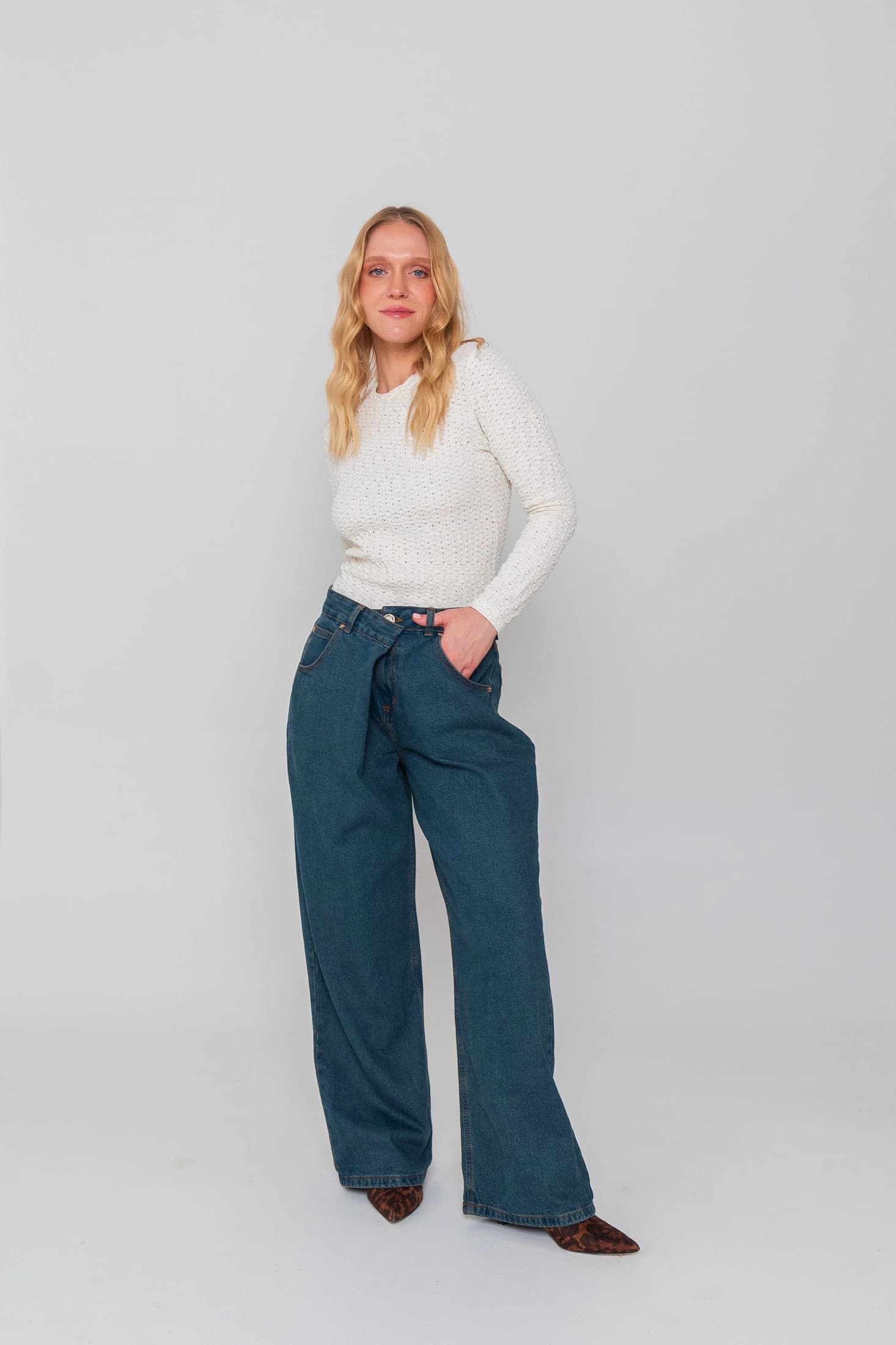Wrap Jeans