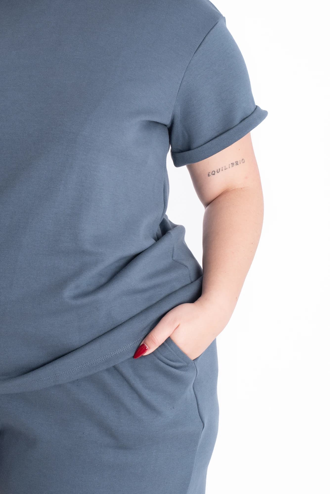 Camiseta Lorena Azul Tela Premium - imagen 19