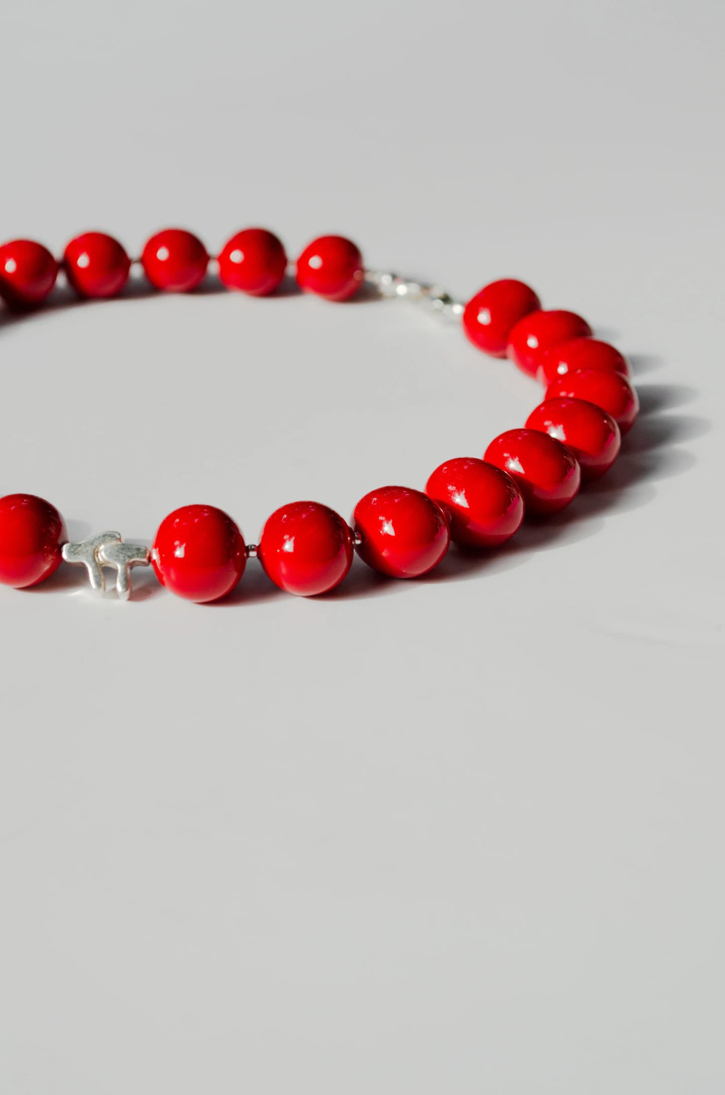 Collar Sttack Rojo | perlas recubiertas