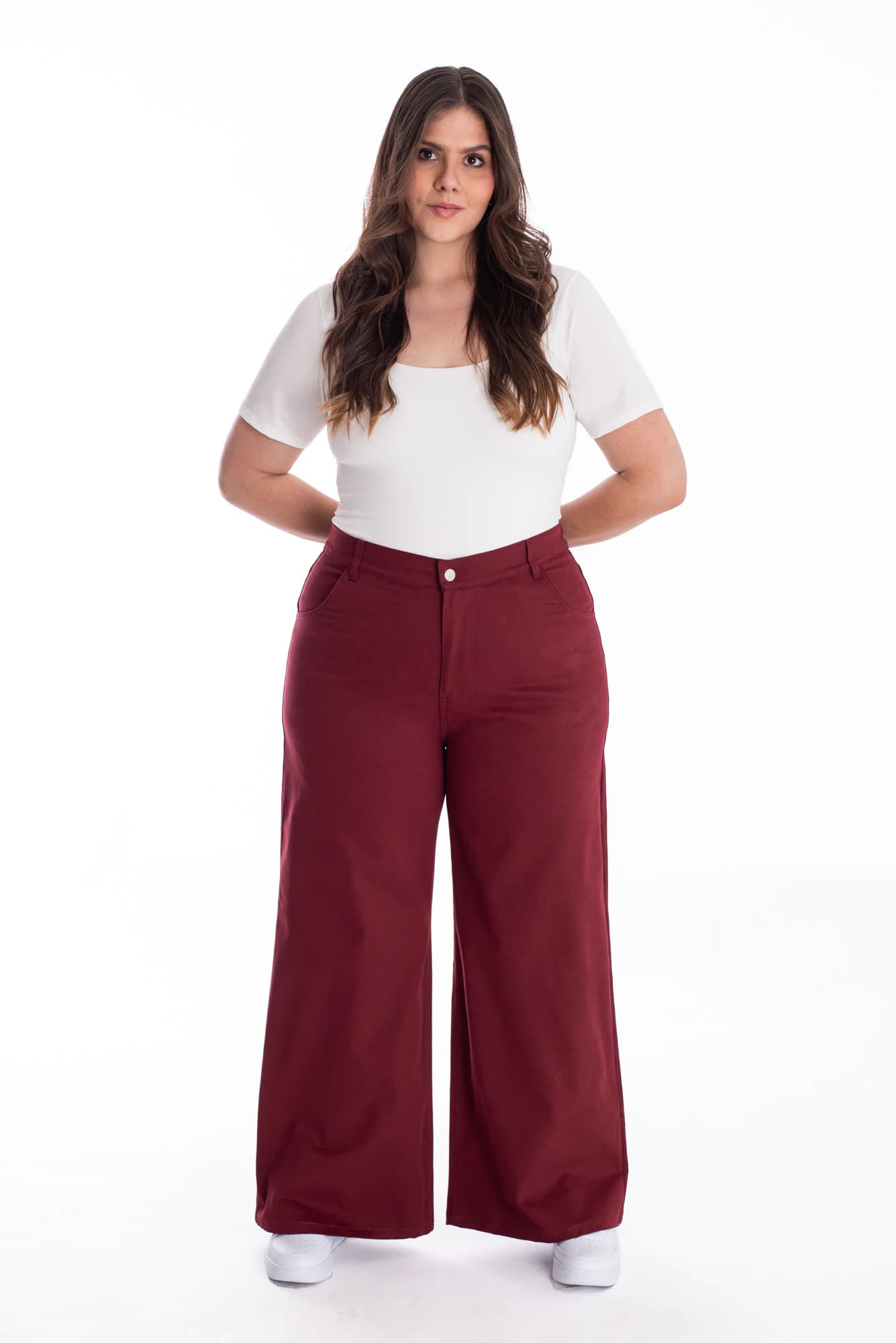 Pantalón Lennon Tiro Medio Vinotinto