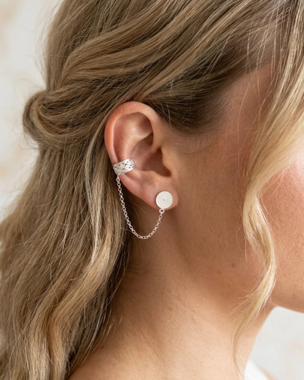 Earcuff circulo con cadena en Plata ley 950
