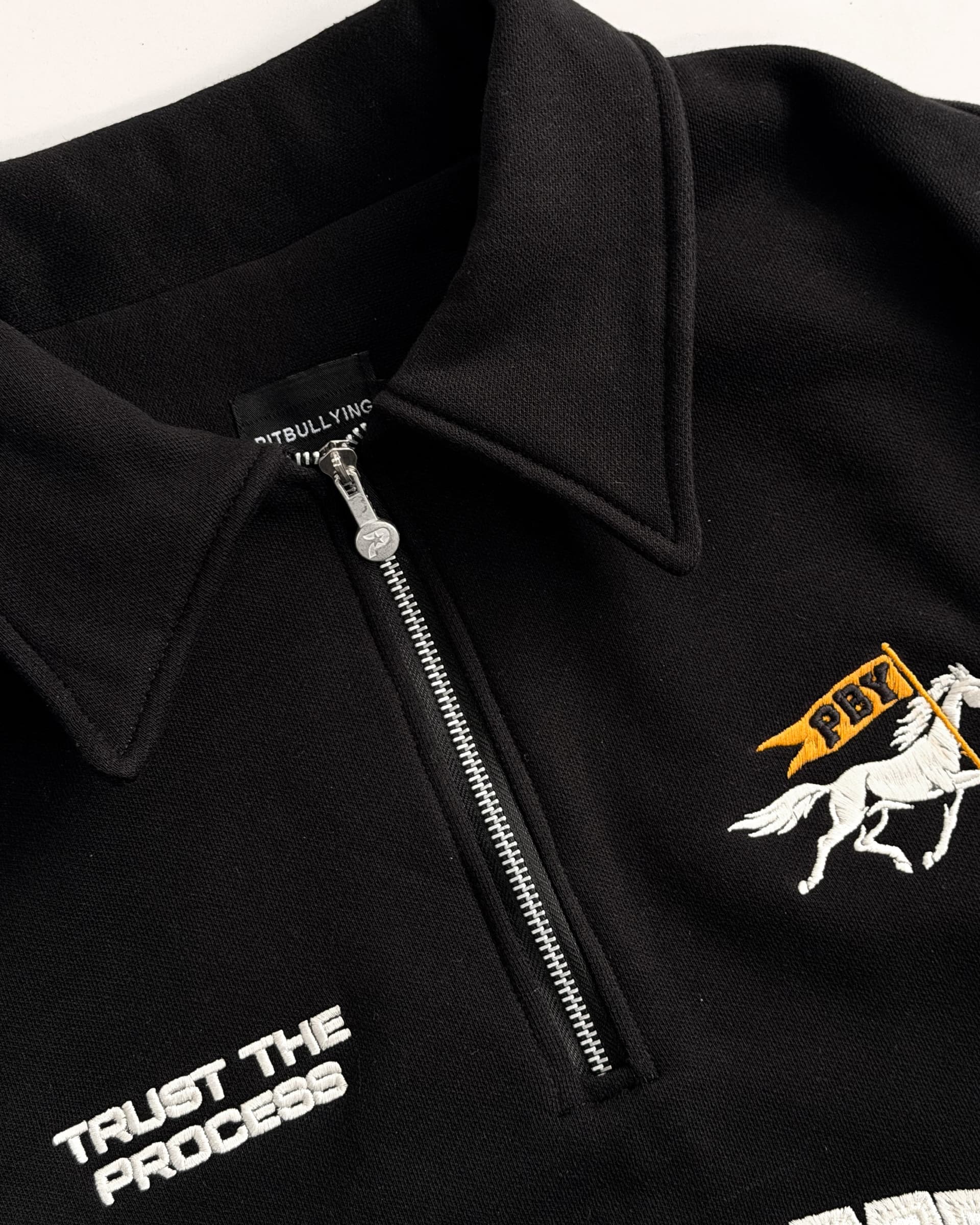 PULLOVER SIN MIRAR A LOS LADOS NEGRO - imagen 5