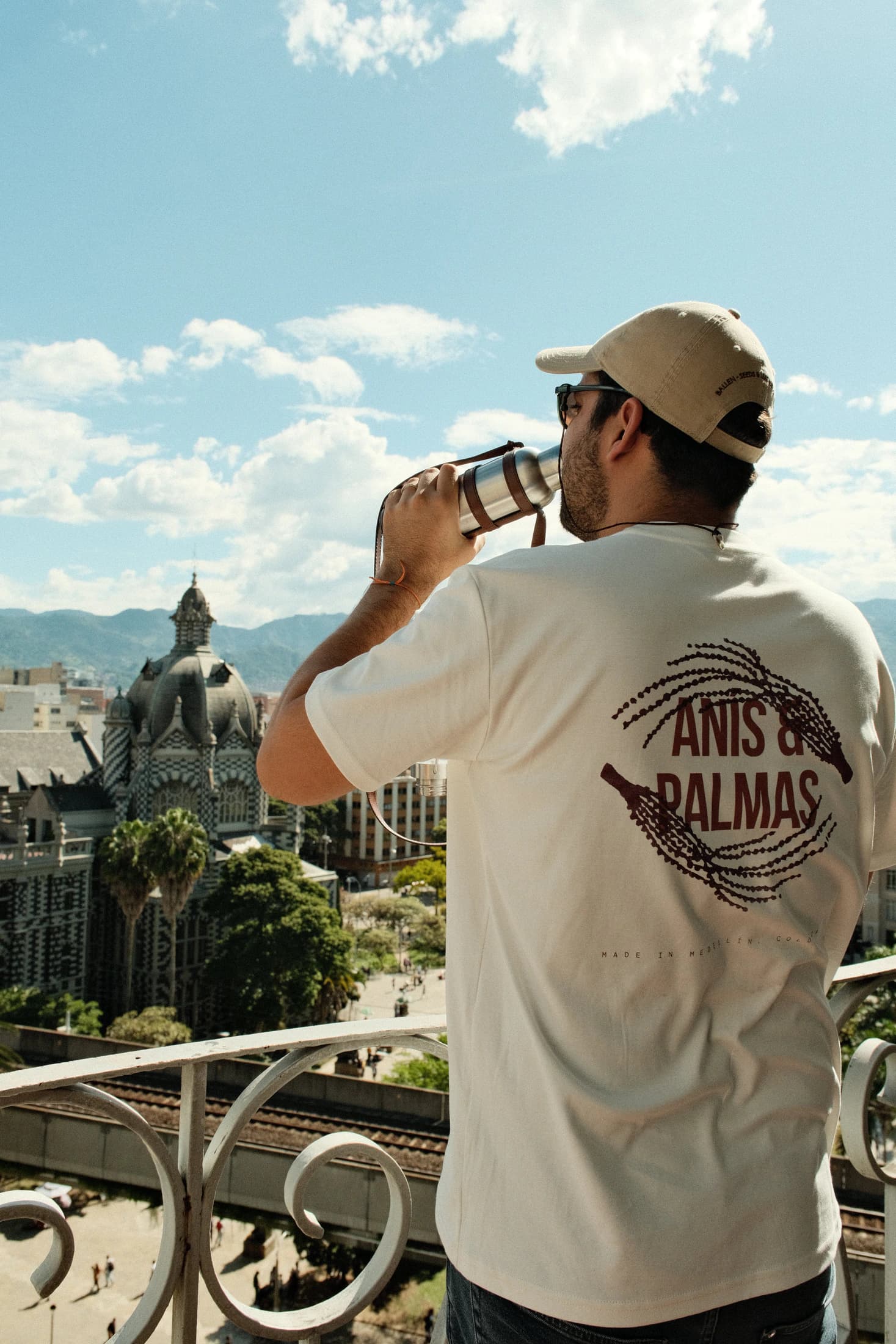 ANÍS Y PALMAS SHIRT - WHITE - imagen 3