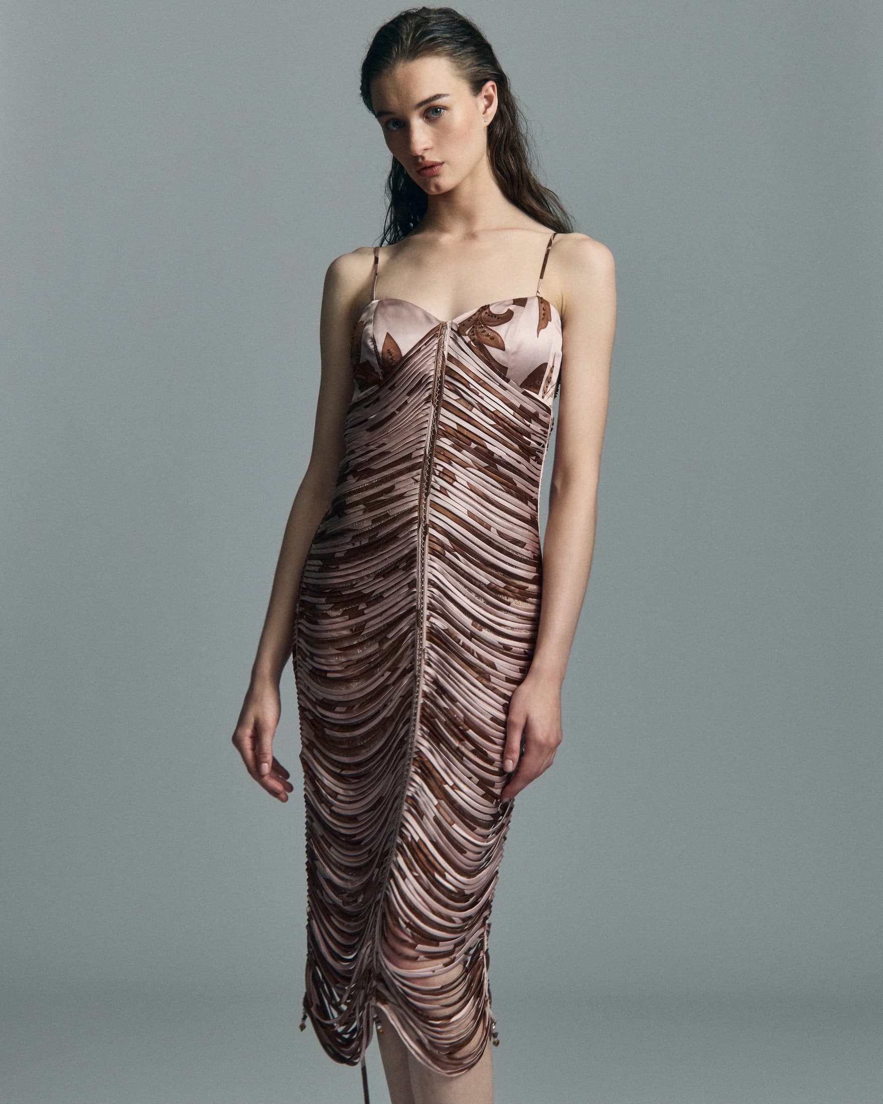 Blush Vine Midi Dress - imagen 2