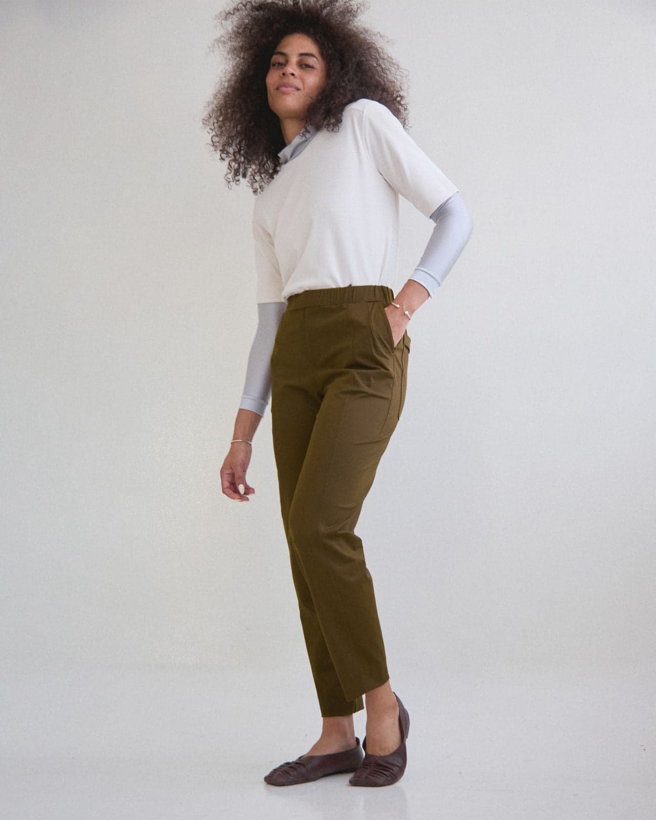 AUDAZ VERDE MILITAR FEMENINO Pantalón Tech Ligero