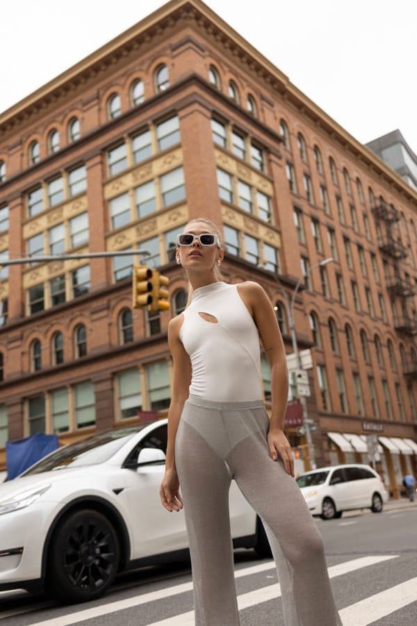 Body – Manhattan - imagen 10