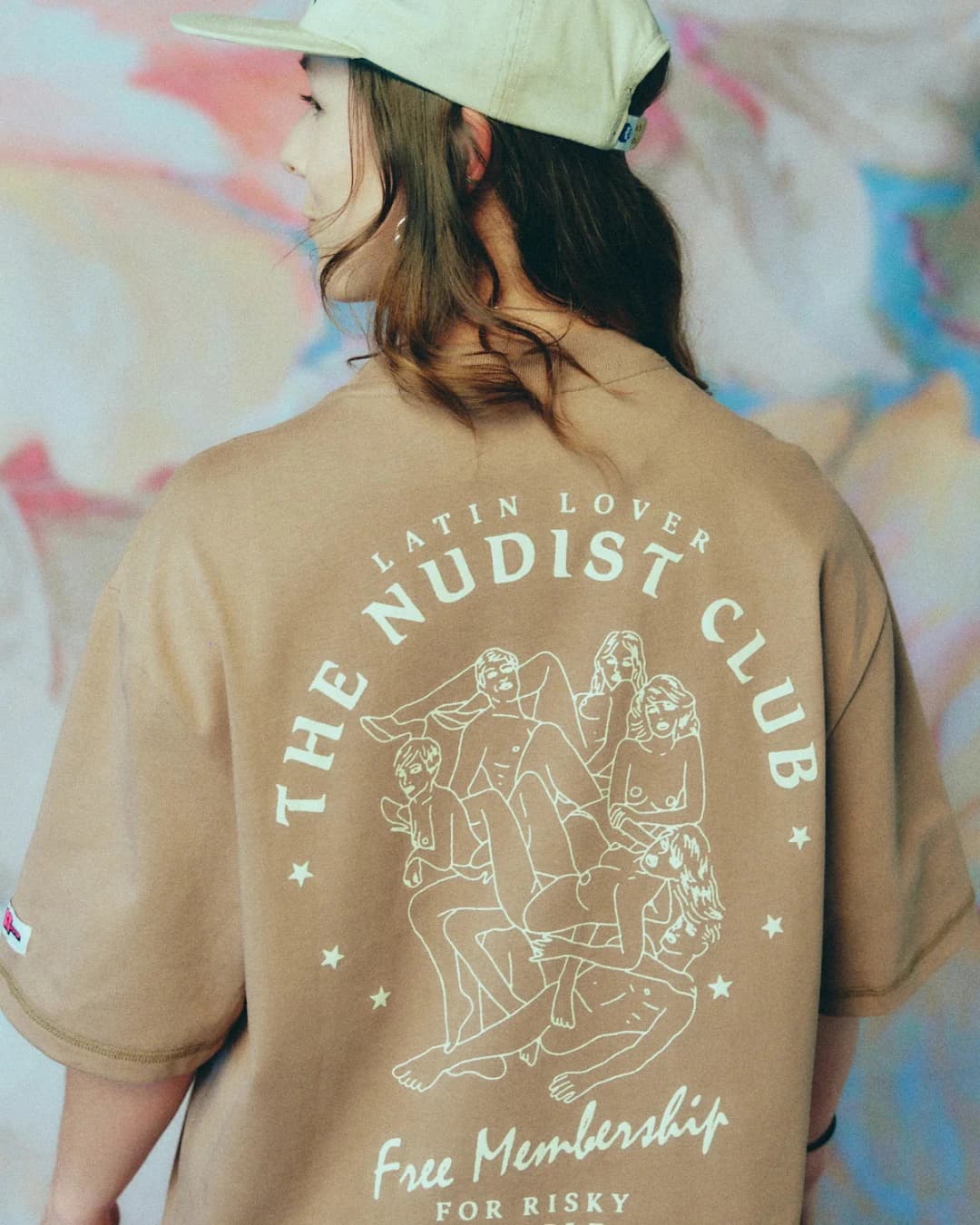 CAMISETA NUDIST CLUB CAFE OVRSIZED - imagen 4