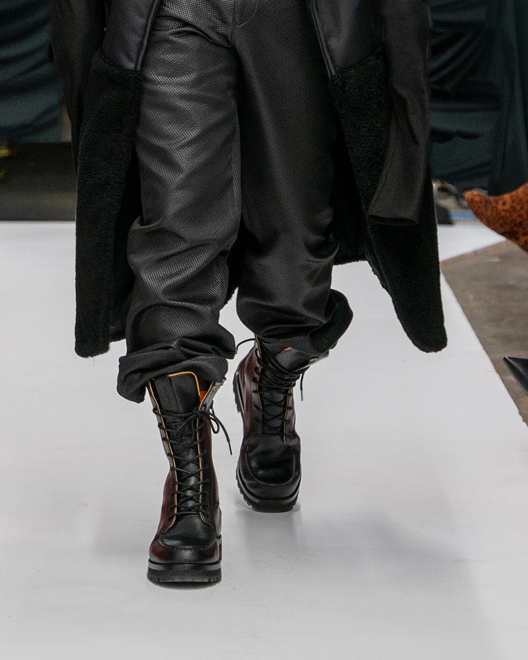 Look 11 – FW2022 - imagen 3