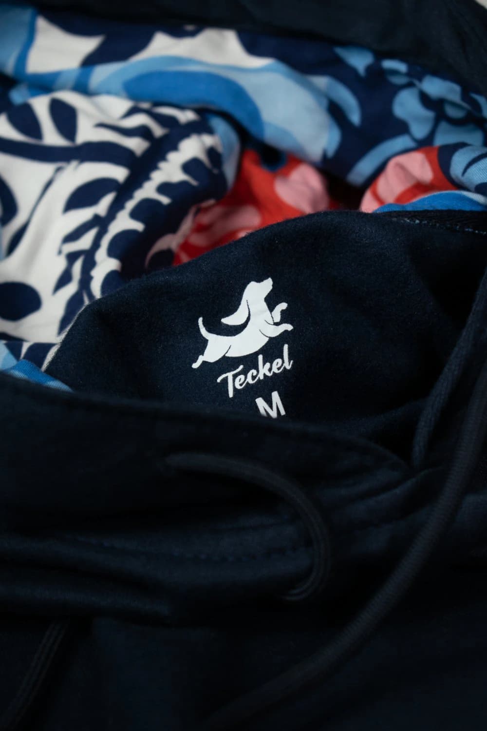 Dark Blue Hoodie - imagen 2