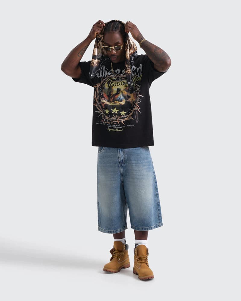 Camiseta Negra Oversize Victory Born - imagen 4