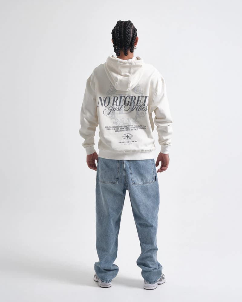 Hoodie Blanco Oversize No Regret - imagen 6