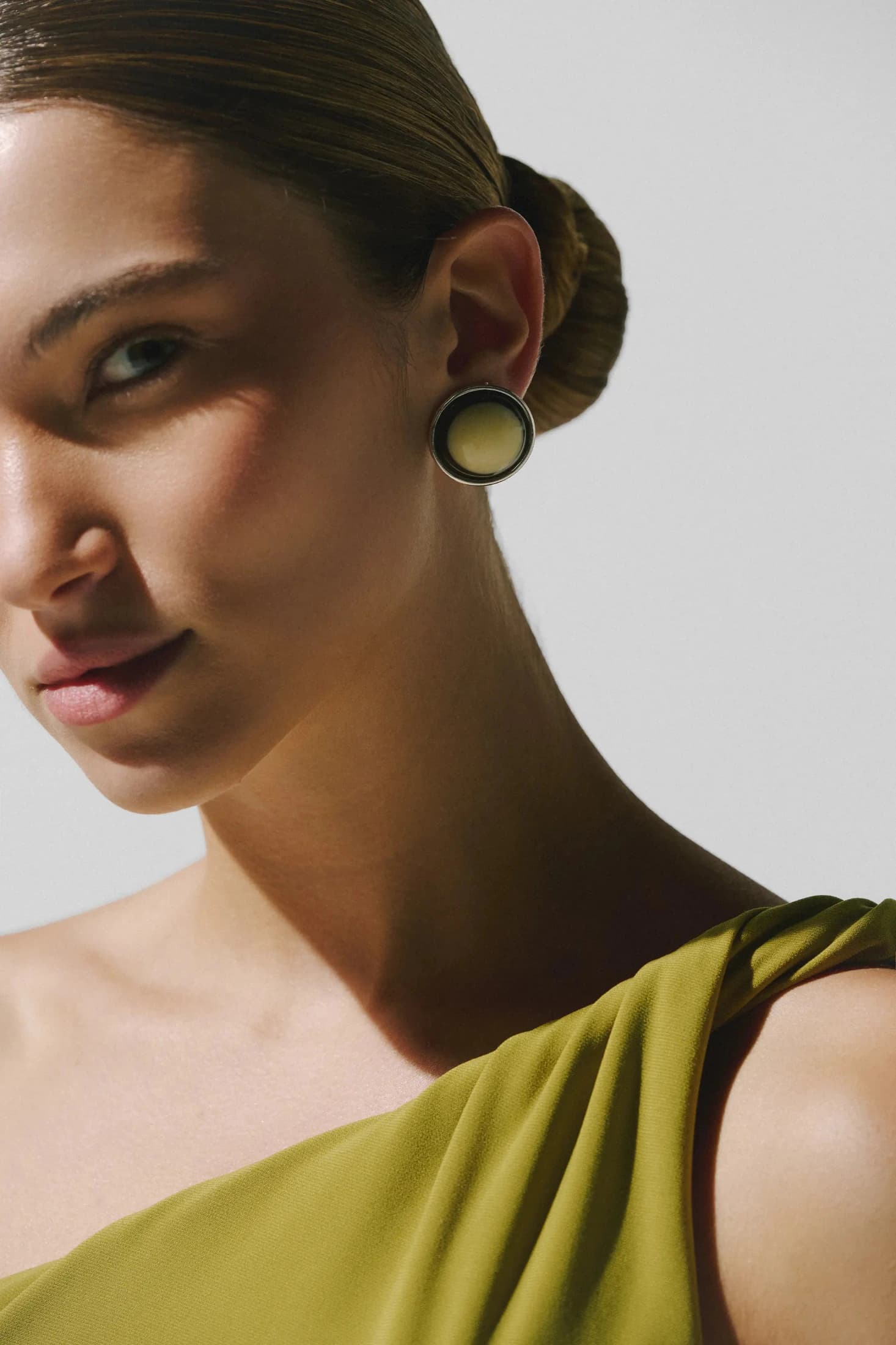 Ally Earrings - imagen 3