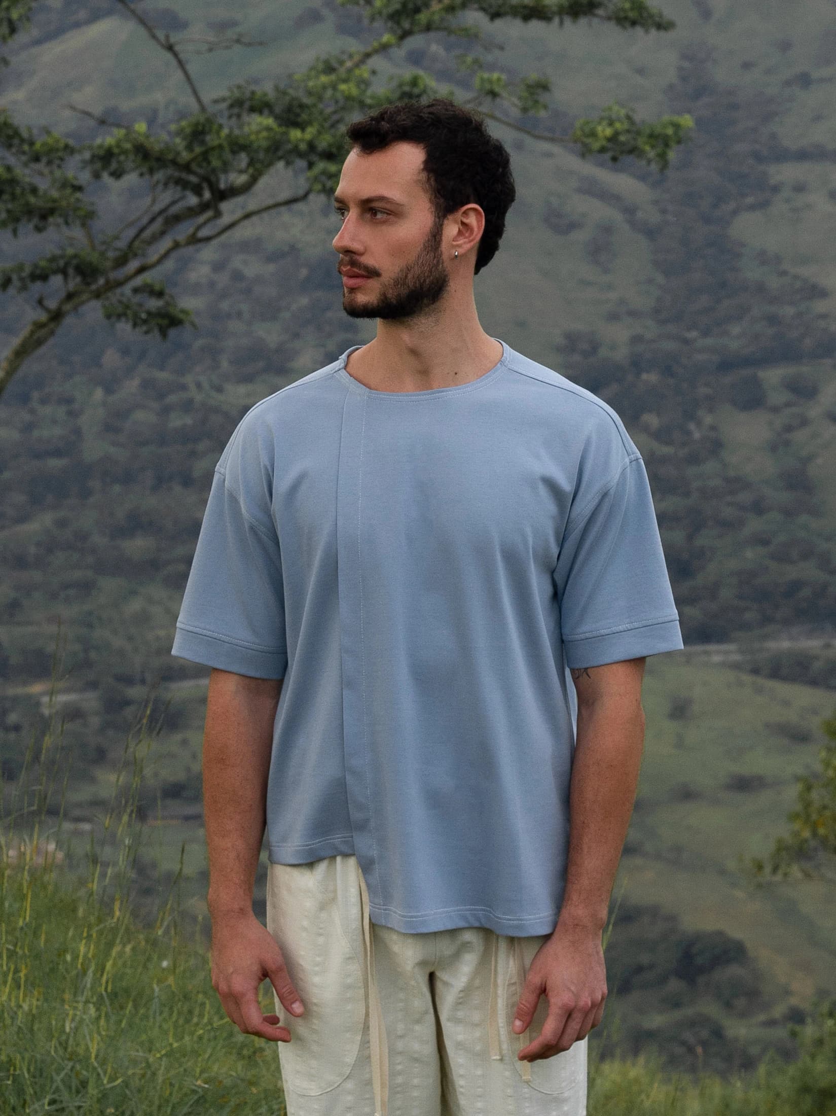 Camiseta Azul en Algodón Cuello Redondo - imagen 5