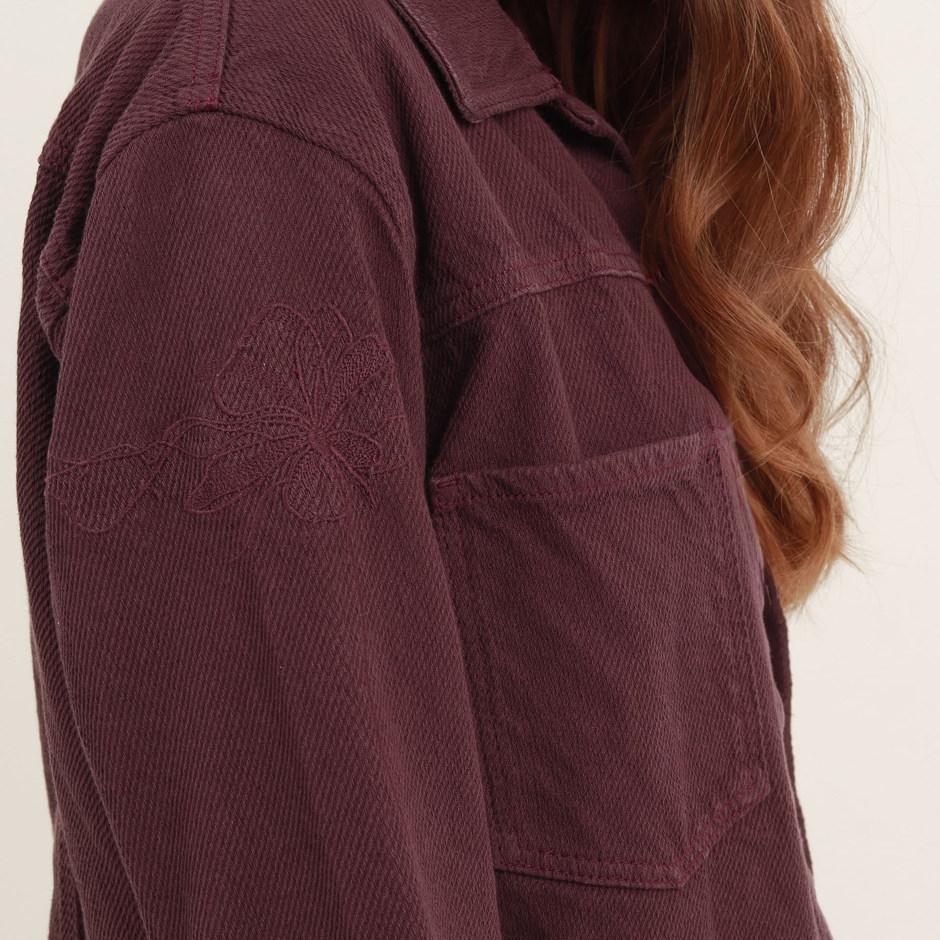 Chaqueta cazadora cuello sport manga larga con bordado - imagen 2