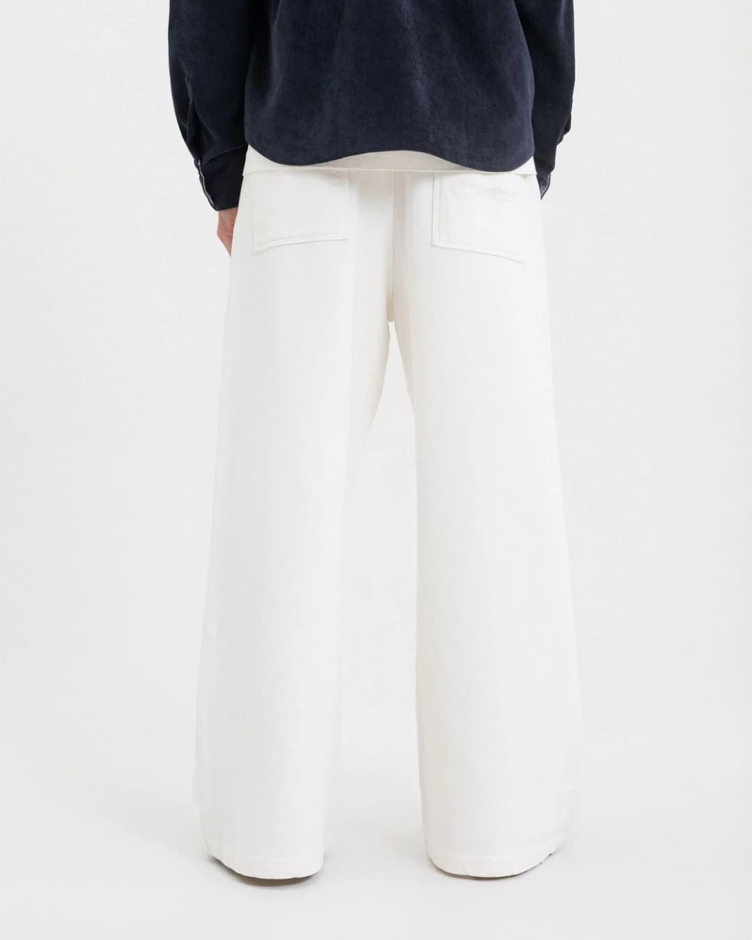 ACROSS THE LINES IVORY JOGGER - imagen 3