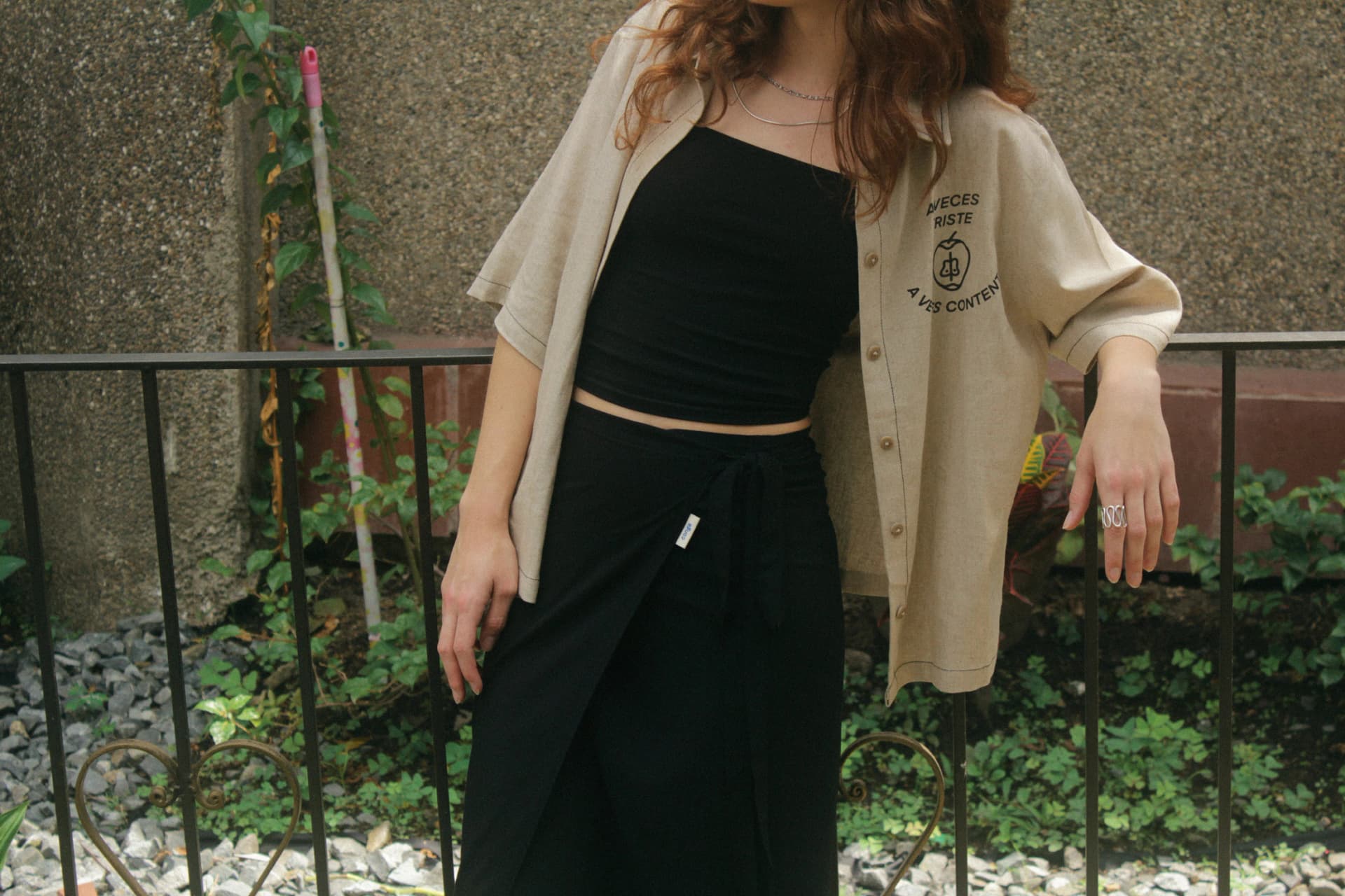 Camisa UNISEX triste contenta - imagen 3