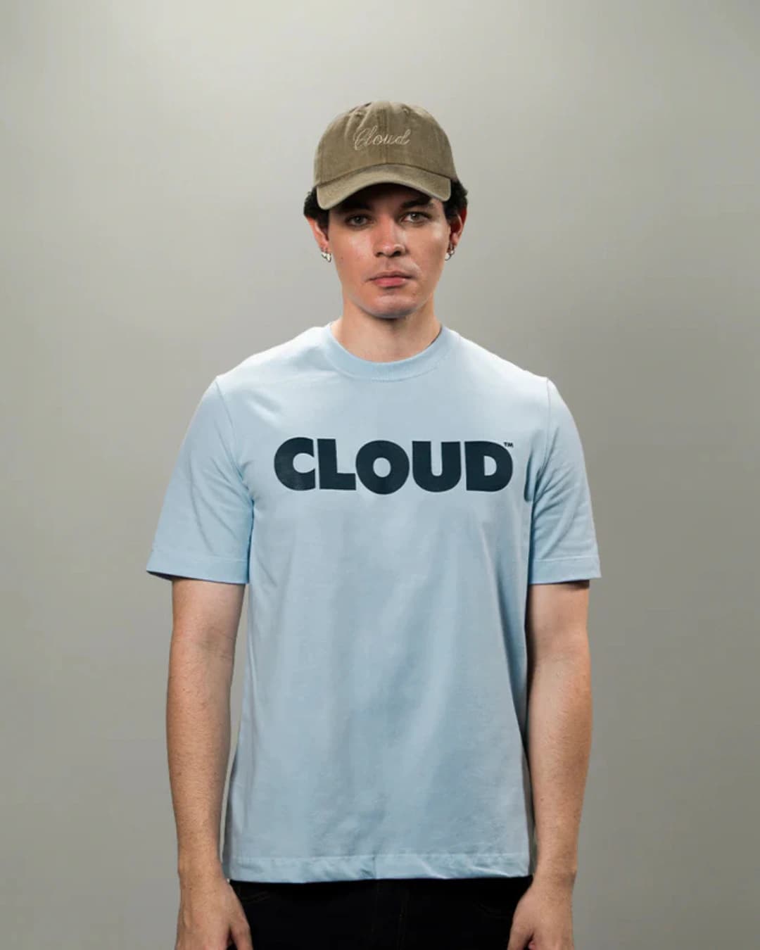 CAMISETA BLOCK AZUL SOBRE AZUL REGULAR FIT - imagen 3