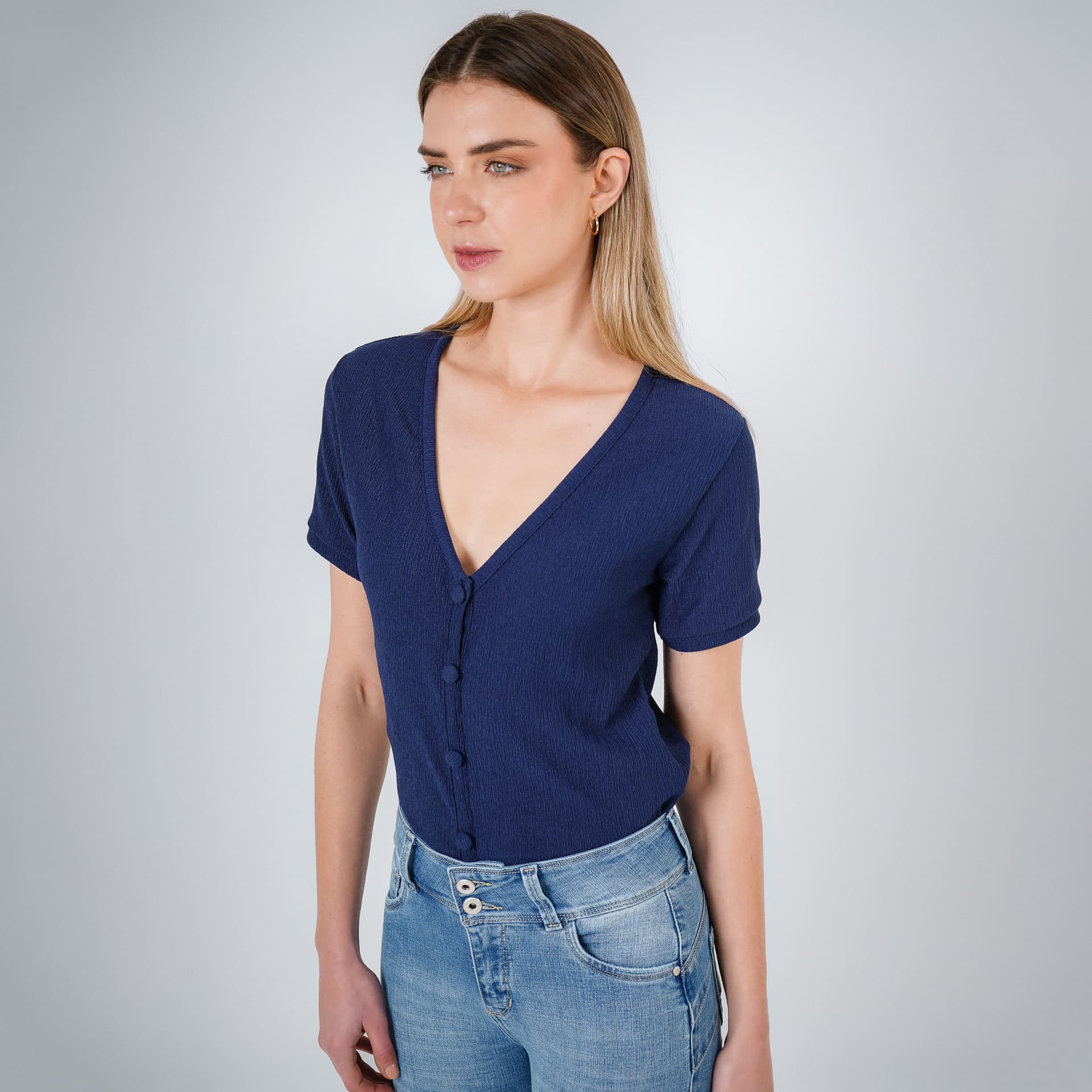 Camiseta Cuello V Manga Corta - imagen 4