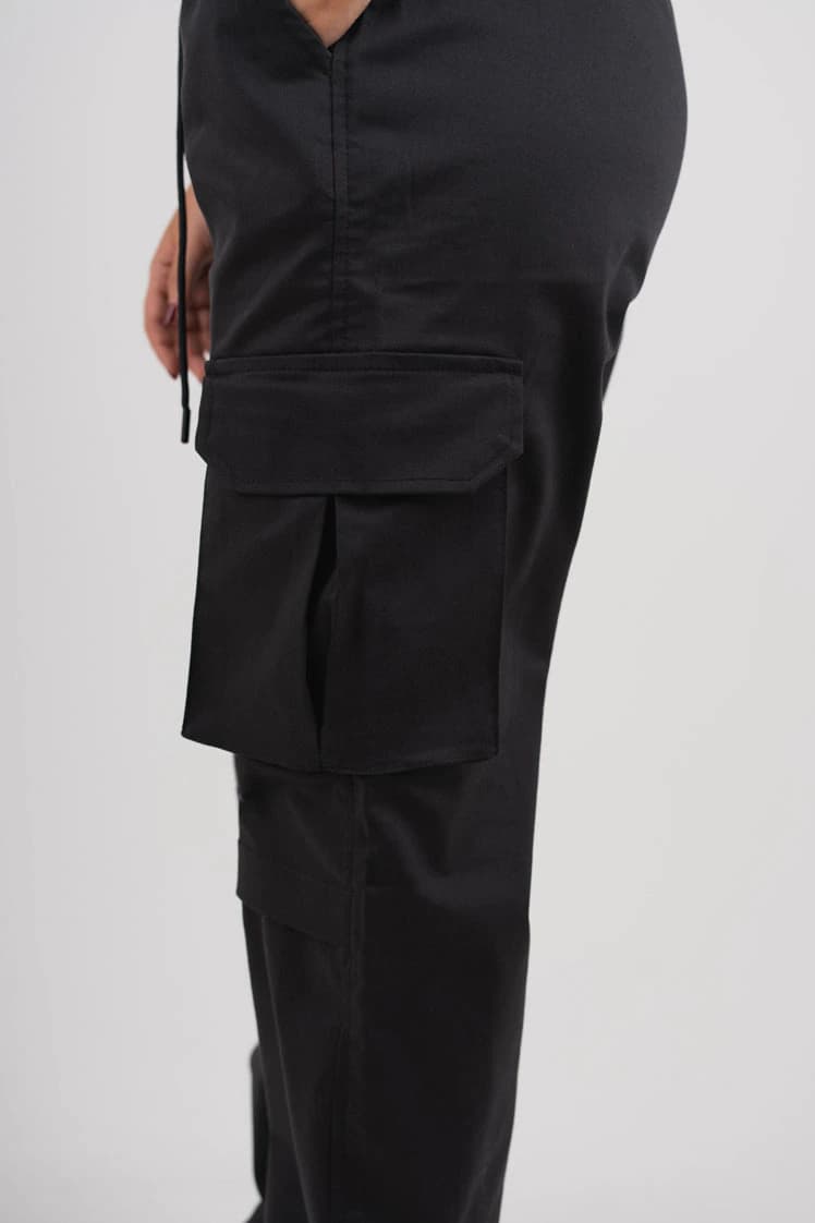 PANTALON CARGO UNISEX ESENSIALES BOTA RECTA EN DRILL MUJER - imagen 9