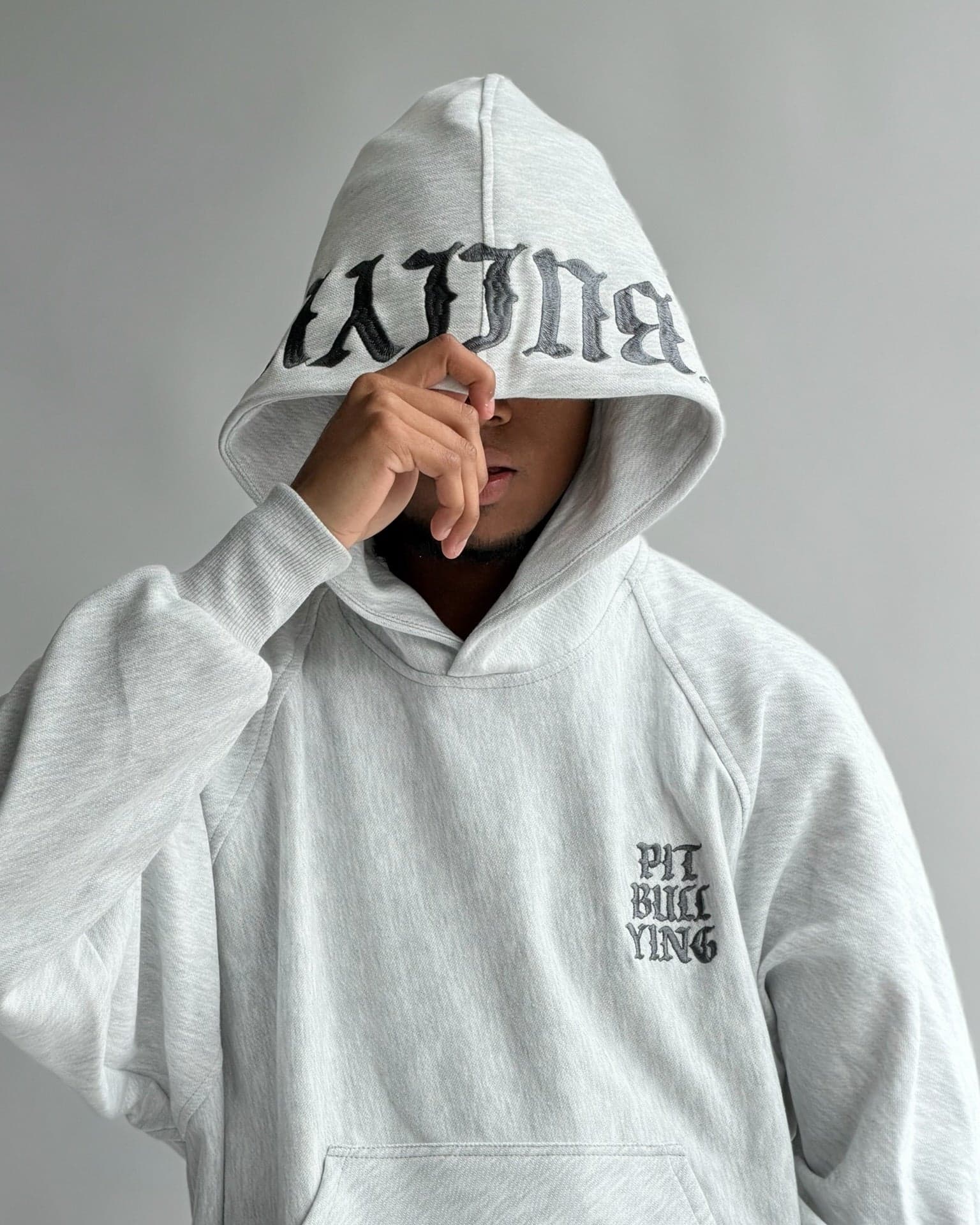 HOODIE STAR GANG GRIS - imagen 1