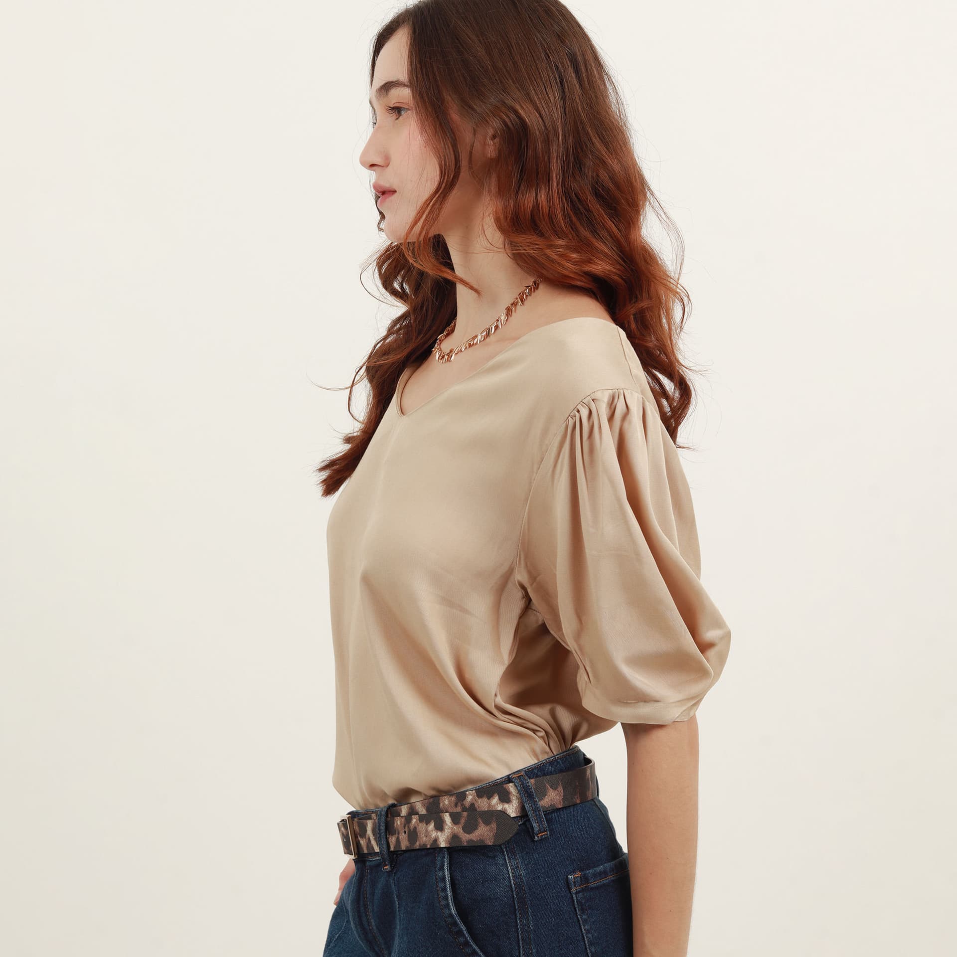 Blusa cuello en v manga corta globo - imagen 3