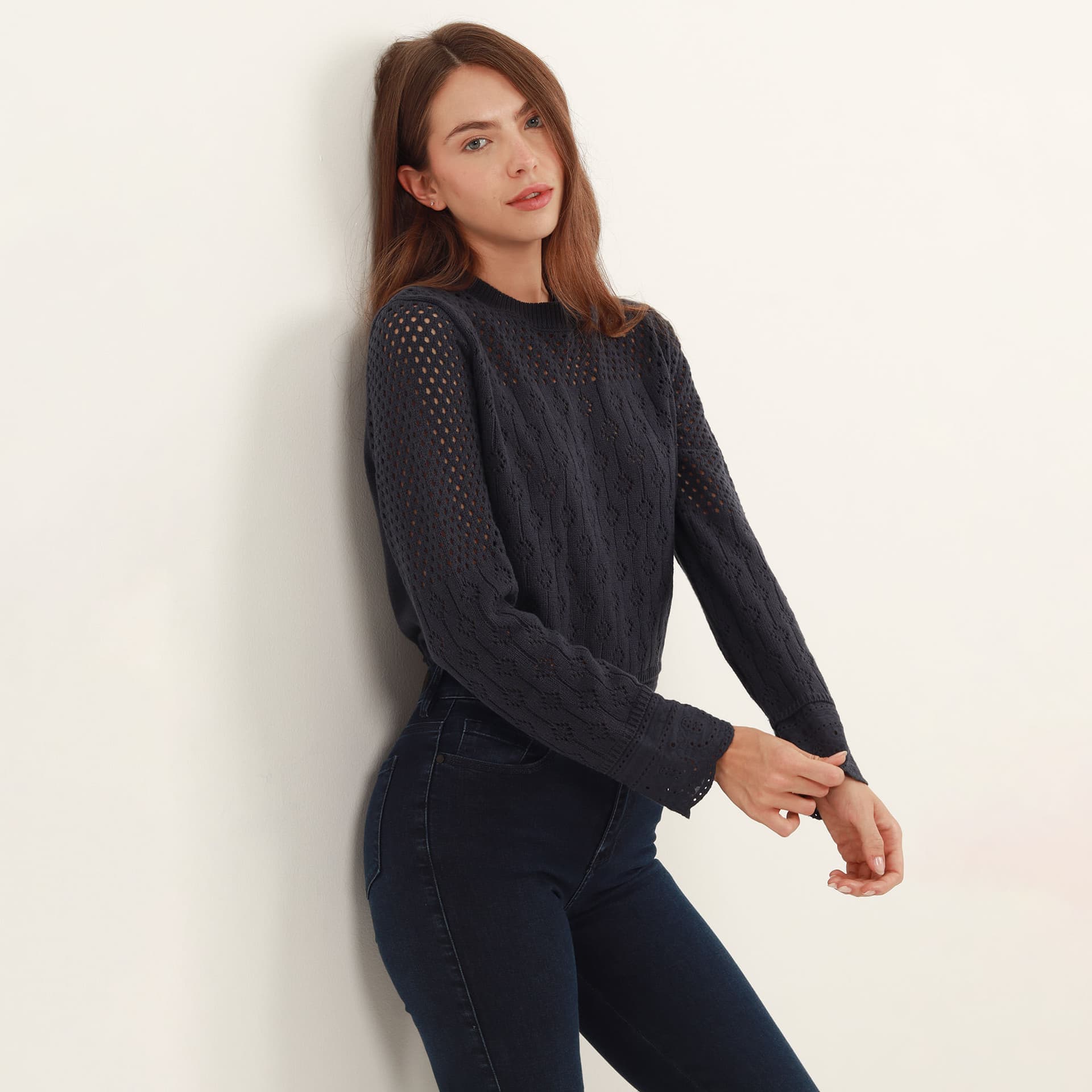 Sweater con ojalillo manga larga - imagen 7