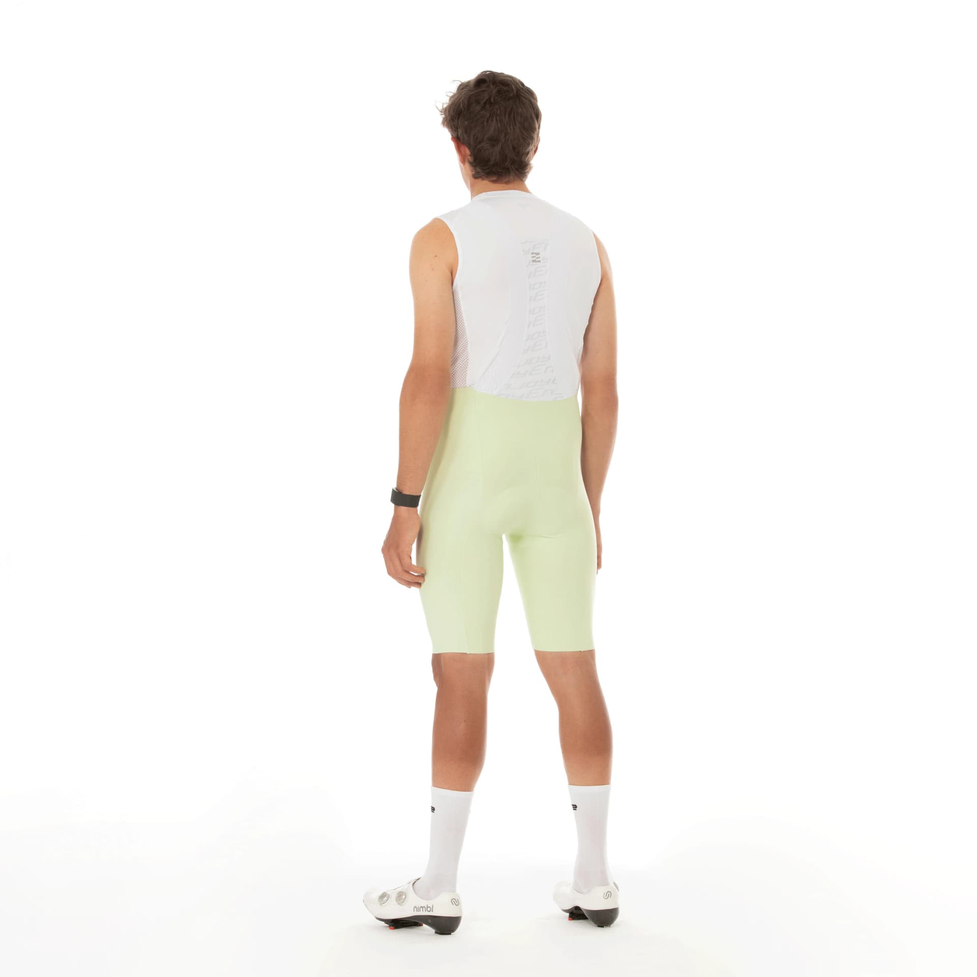 Pantaloneta Venge Verde Manzana Con Cortes - imagen 4