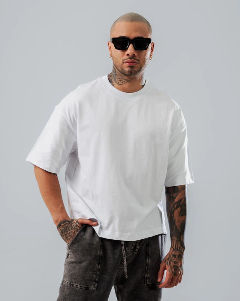 Camiseta Boxy Fit Básica Blanca - imagen 4