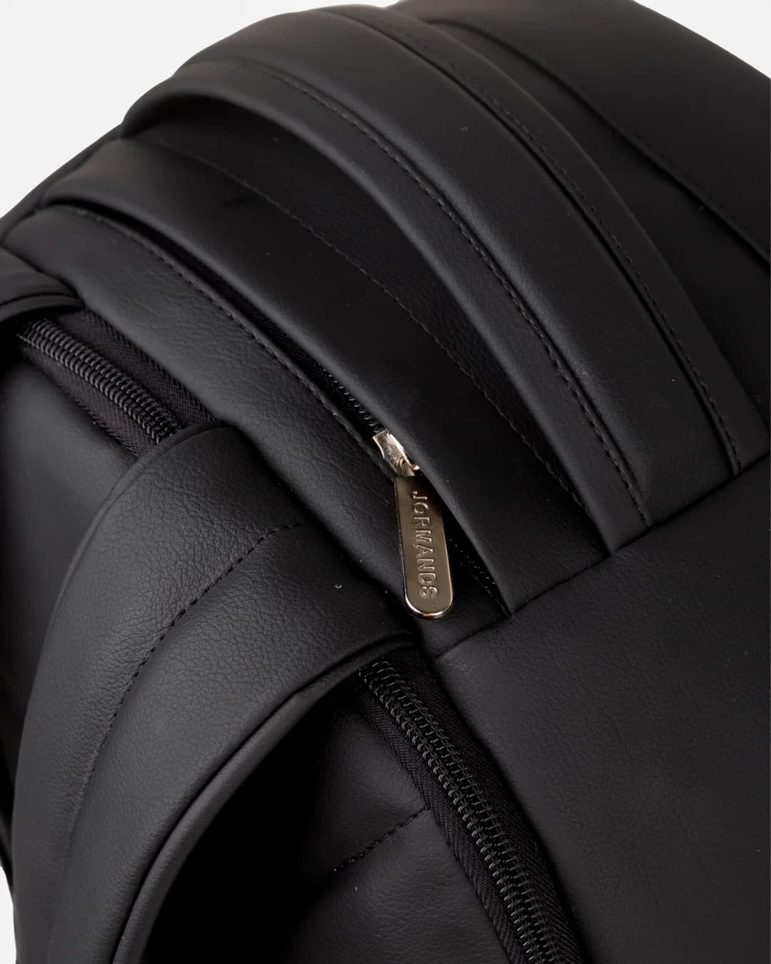 BLACK BACKPACK - imagen 4