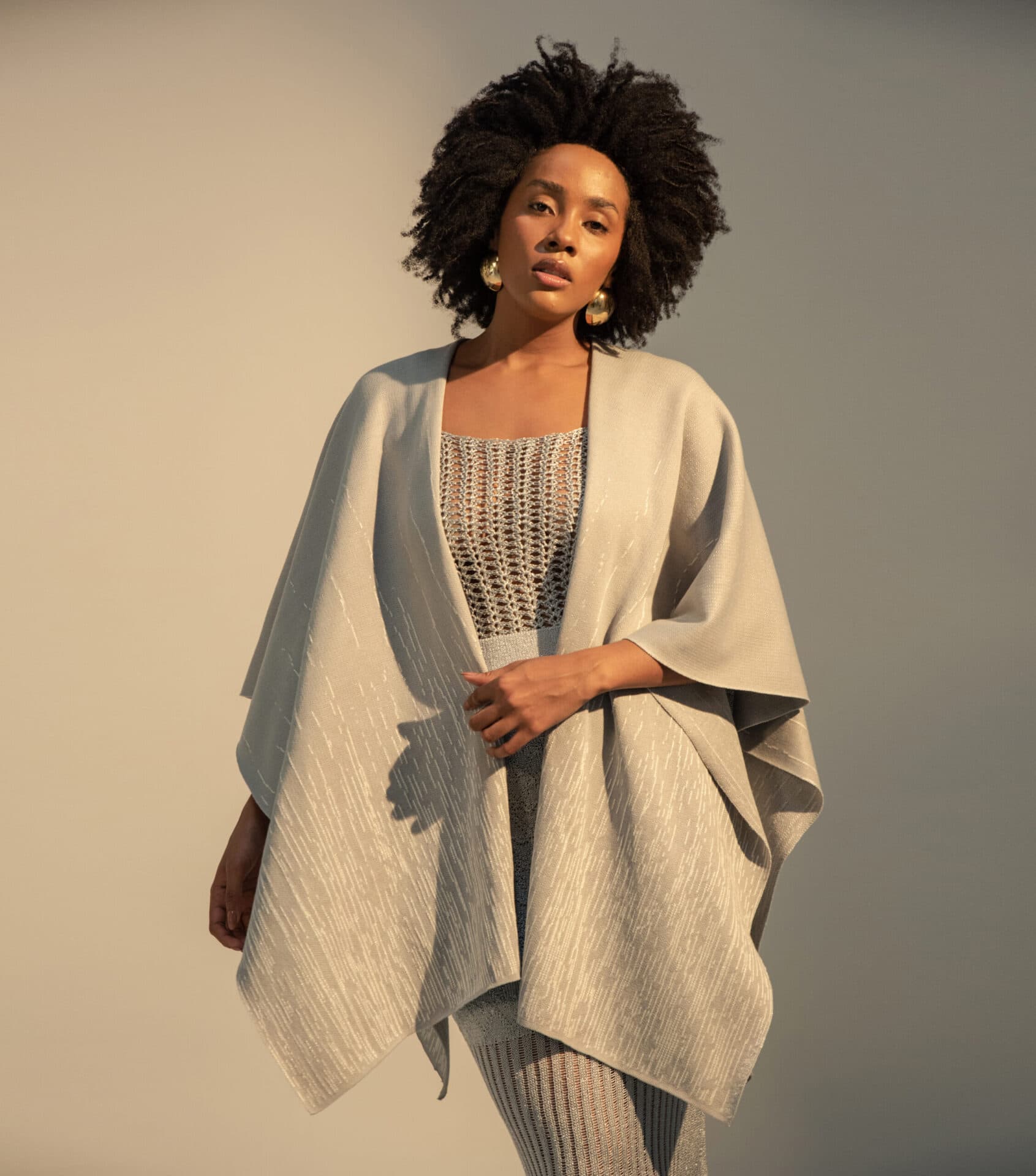 Poncho Sol Plata - imagen 2