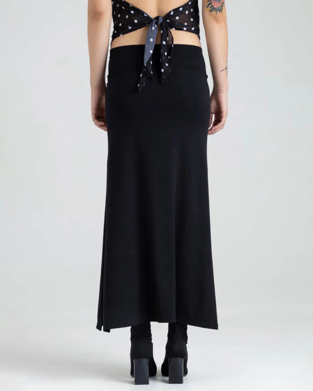 BLACK SKIRT - imagen 2