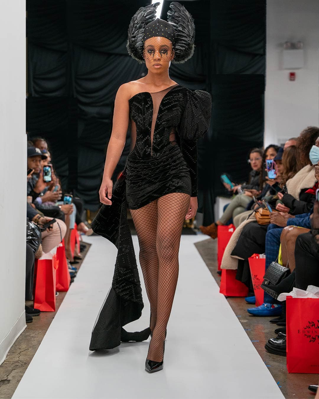 Look 03 – FW2022