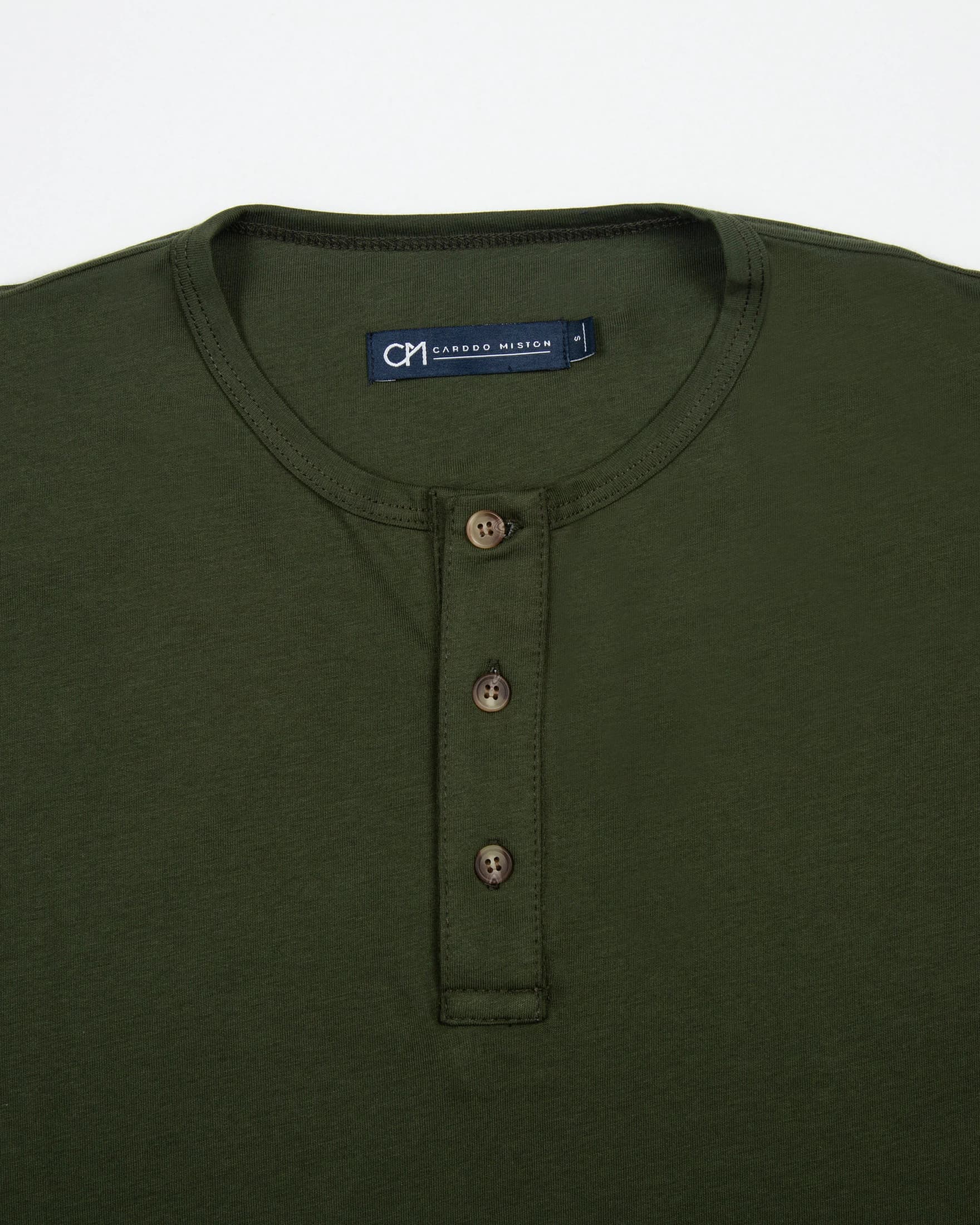 Camiseta Henley Algodón Verde Militar - imagen 2