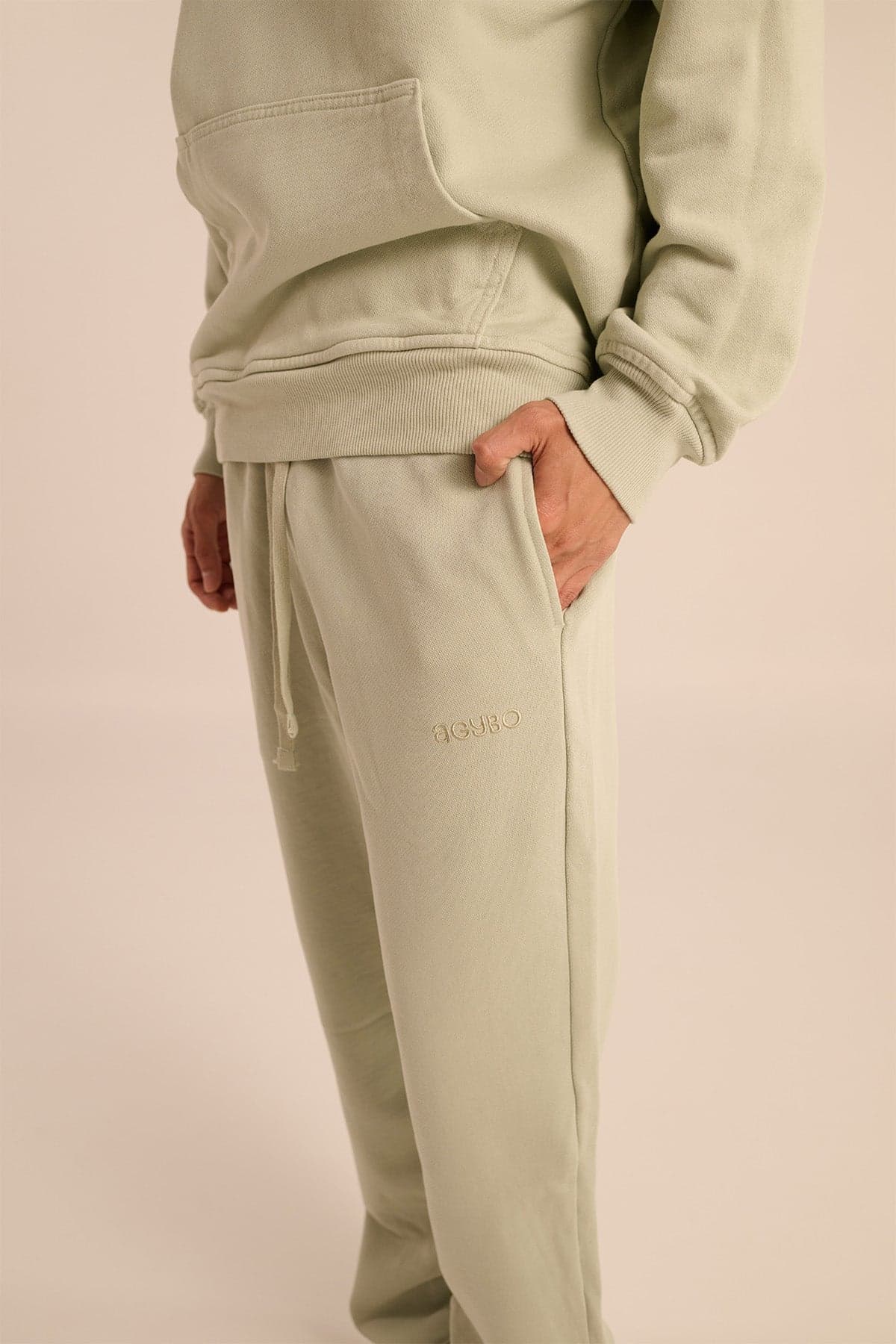 CORE JOGGERS LIGHT GREEN - imagen 3