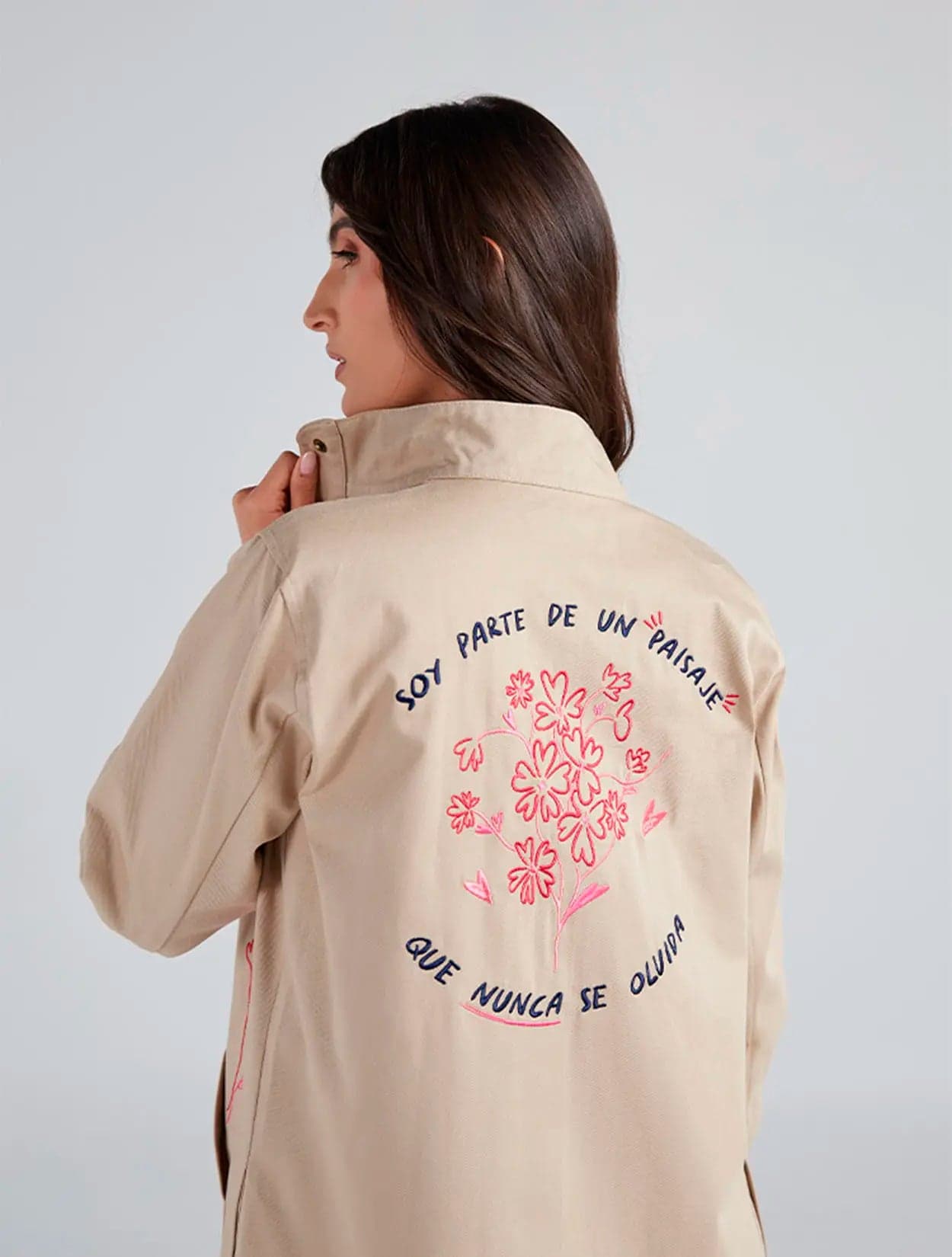 CHAQUETA AQUÍ FLOREZCO - imagen 3