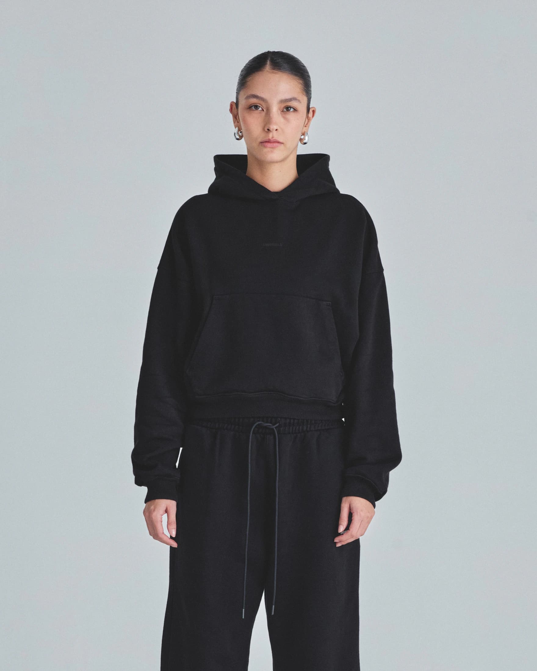 W Line Basic Boxy Fit Hoodie Black - imagen 2