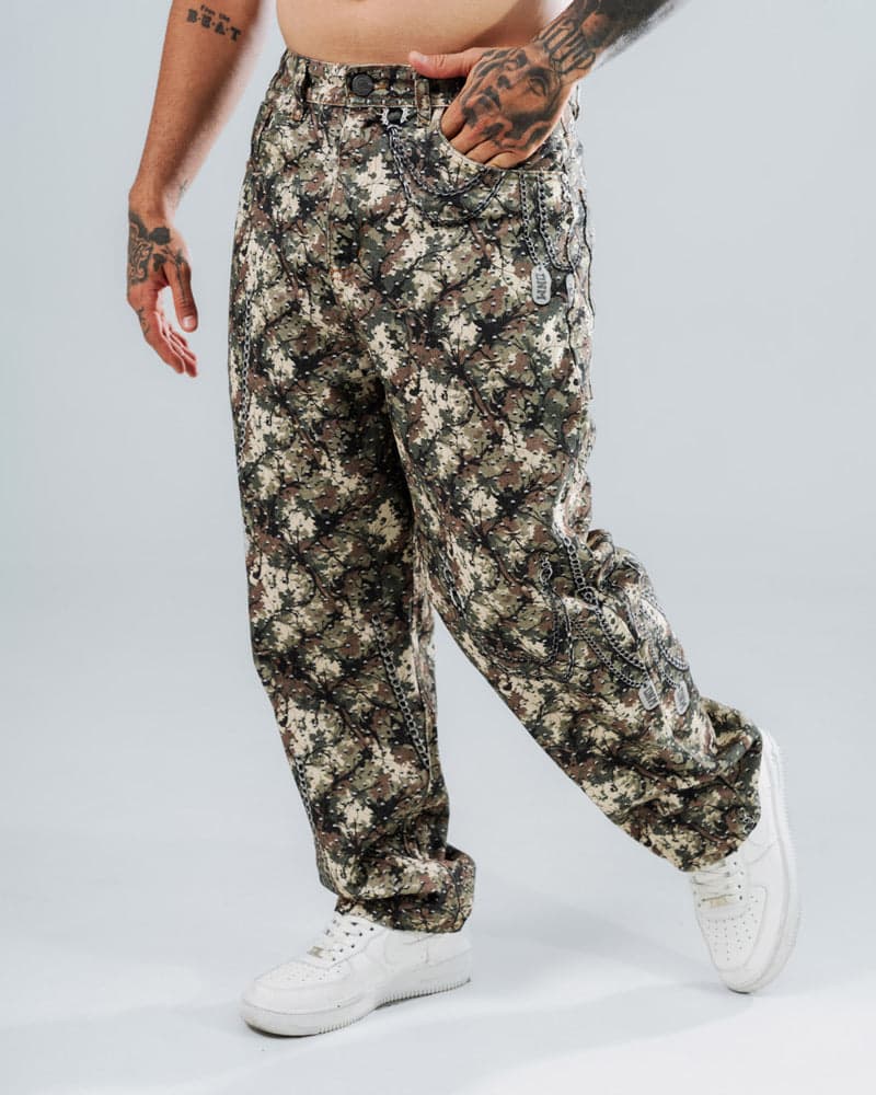 Jean Baggy Camuflado con Cadenas - imagen 2
