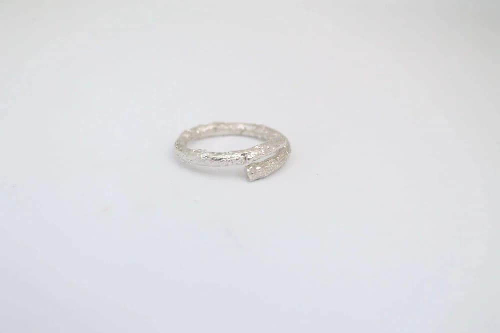 ANILLO PALO PINO PLATA LEY 950 - imagen 2