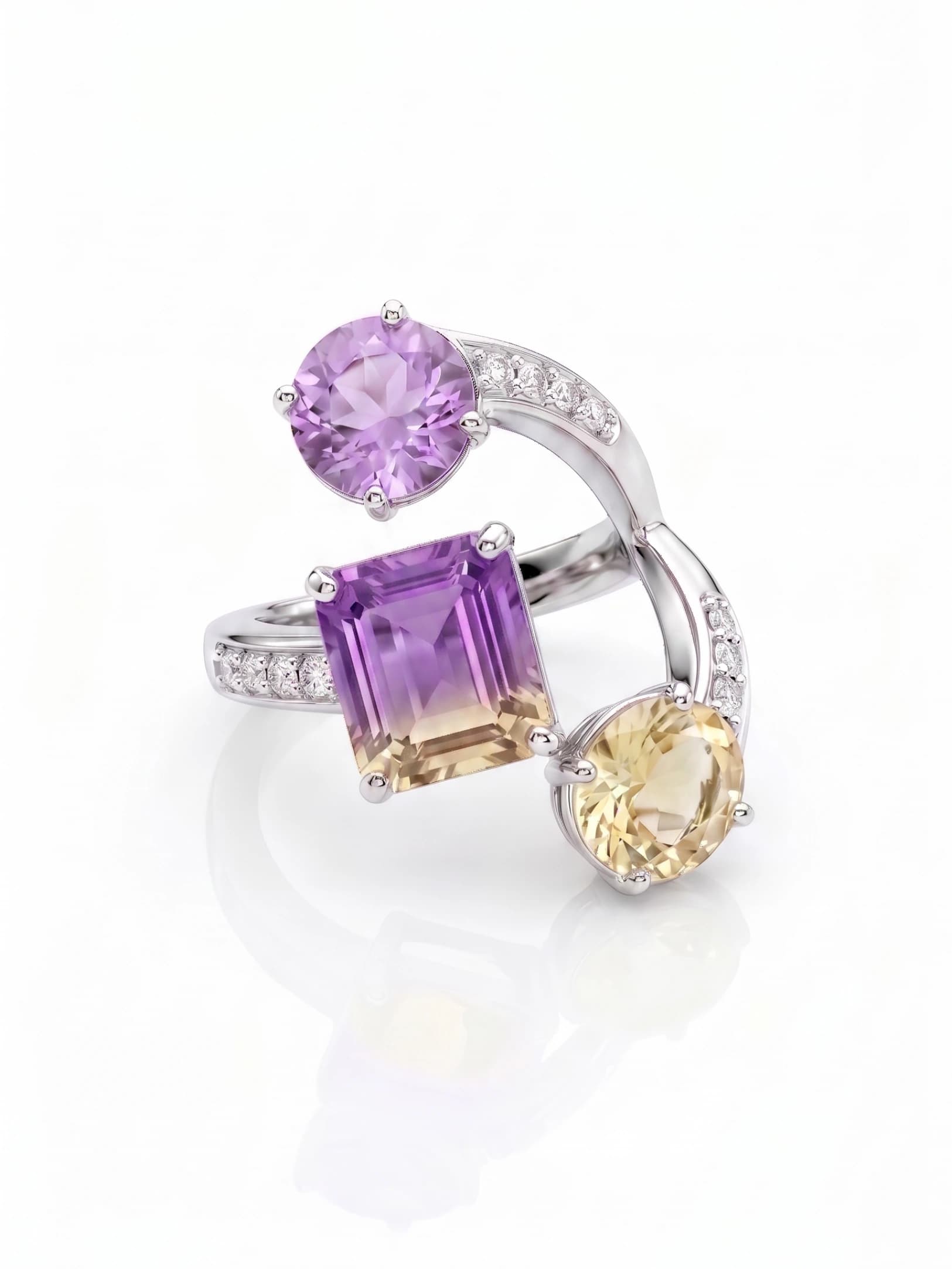 Anillo de la mujer - imagen 1