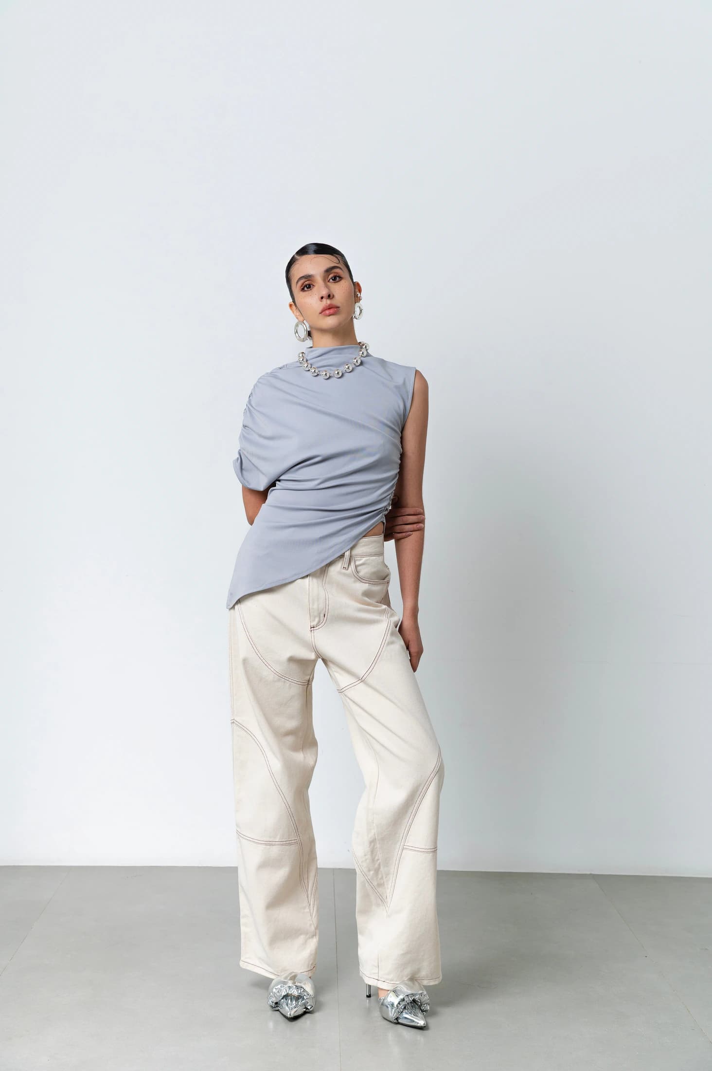 Innerbloom Shirt in Gray - imagen 2