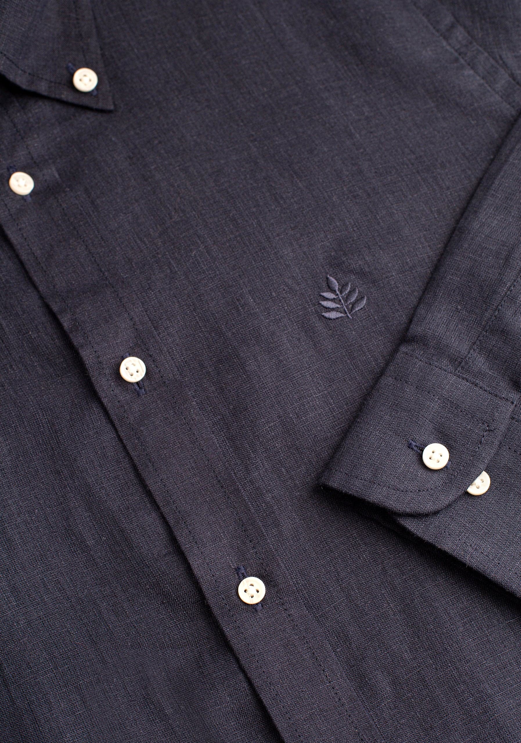 Camisa H CBD Lino L-Atn Azul Osc - imagen 3