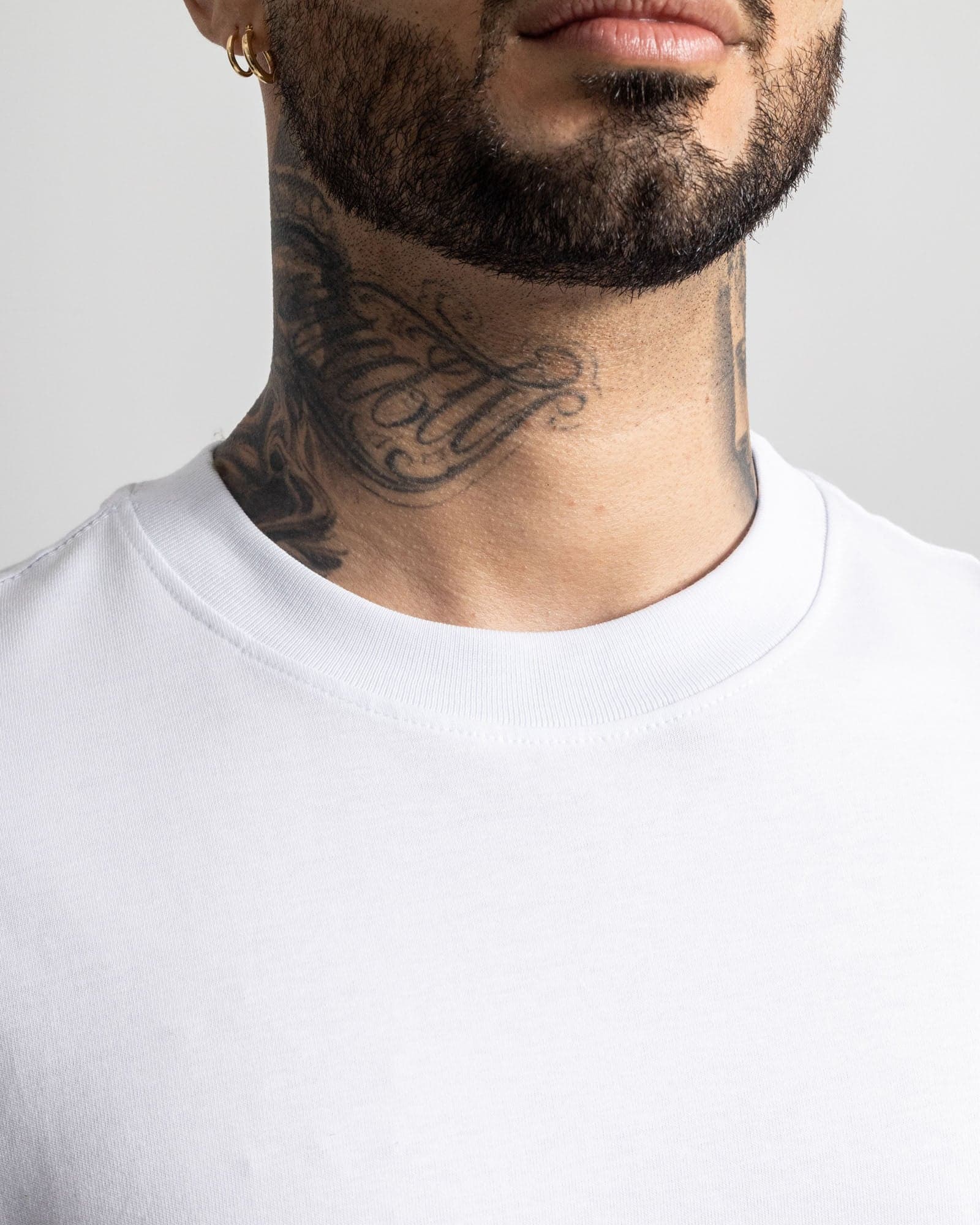 Camiseta básica blanca oversize - imagen 3